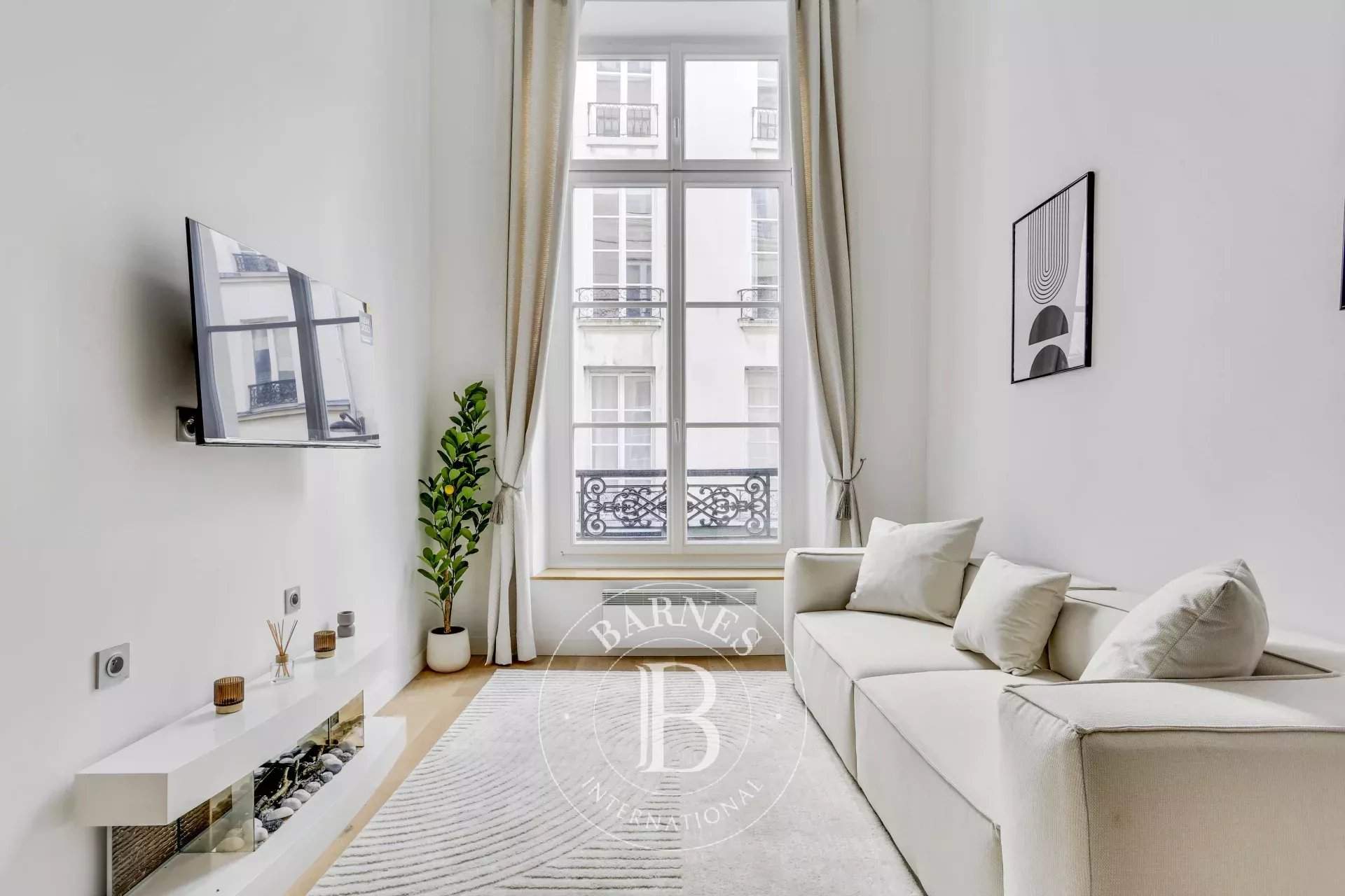 Paris  - Piso 2 Cuartos, 1 Habitacion - picture 1