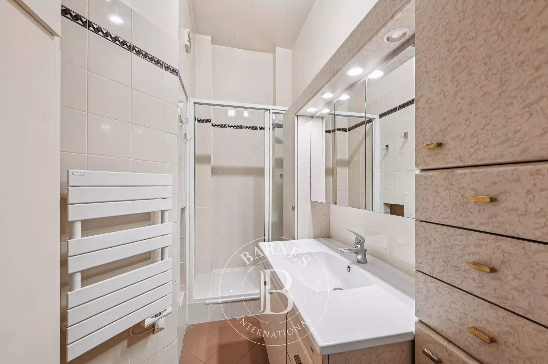 Paris  - Appartement 3 Pi&egrave;ces, 1 Chambre - picture 11