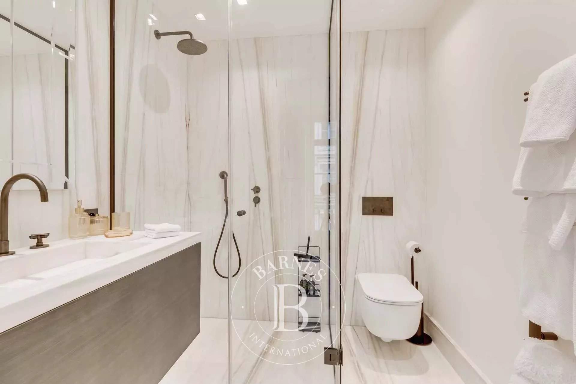 Paris  - Appartement 4 Pièces 2 Chambres - picture 16