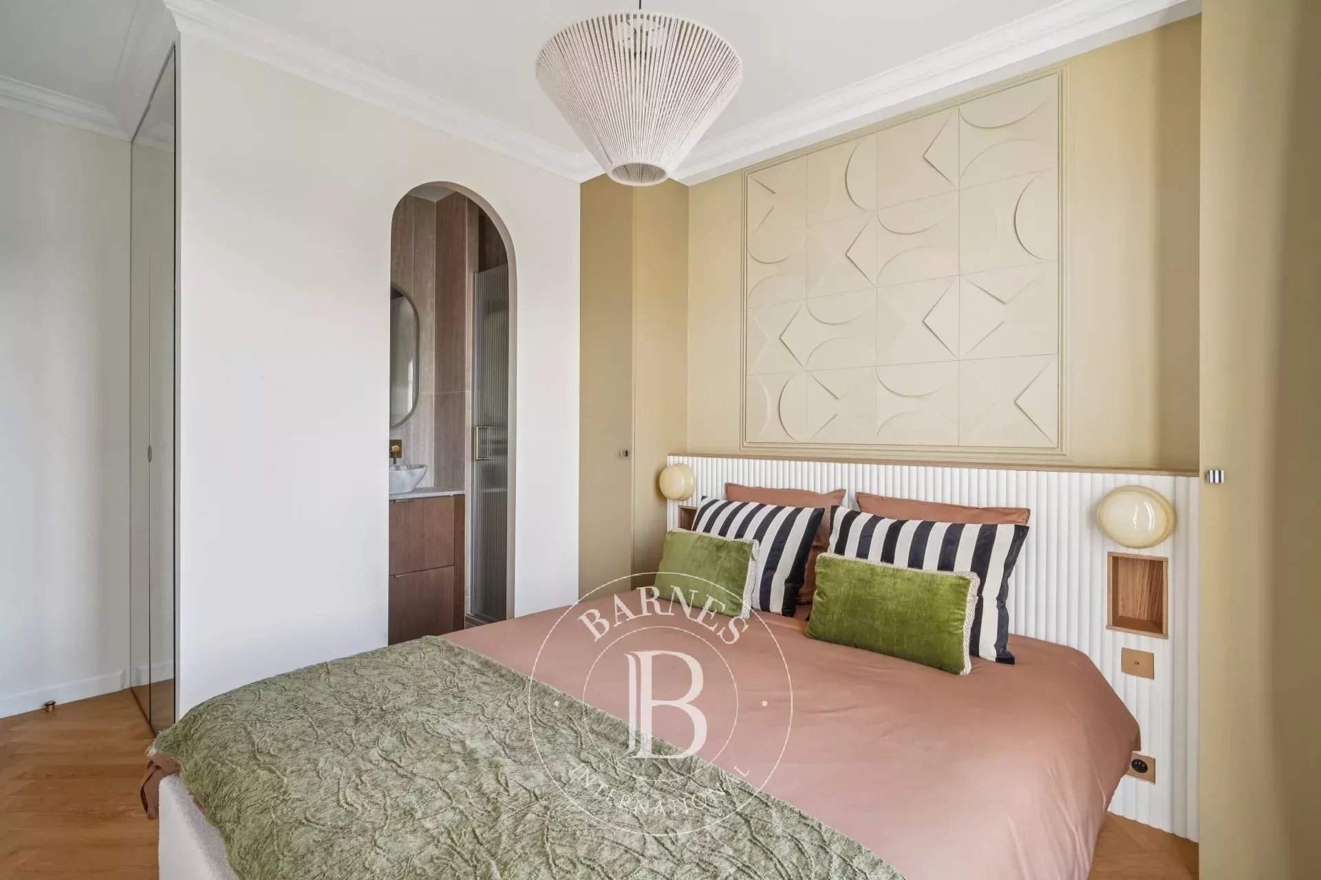 Paris  - Apartment 1 Bedroom - picture 12