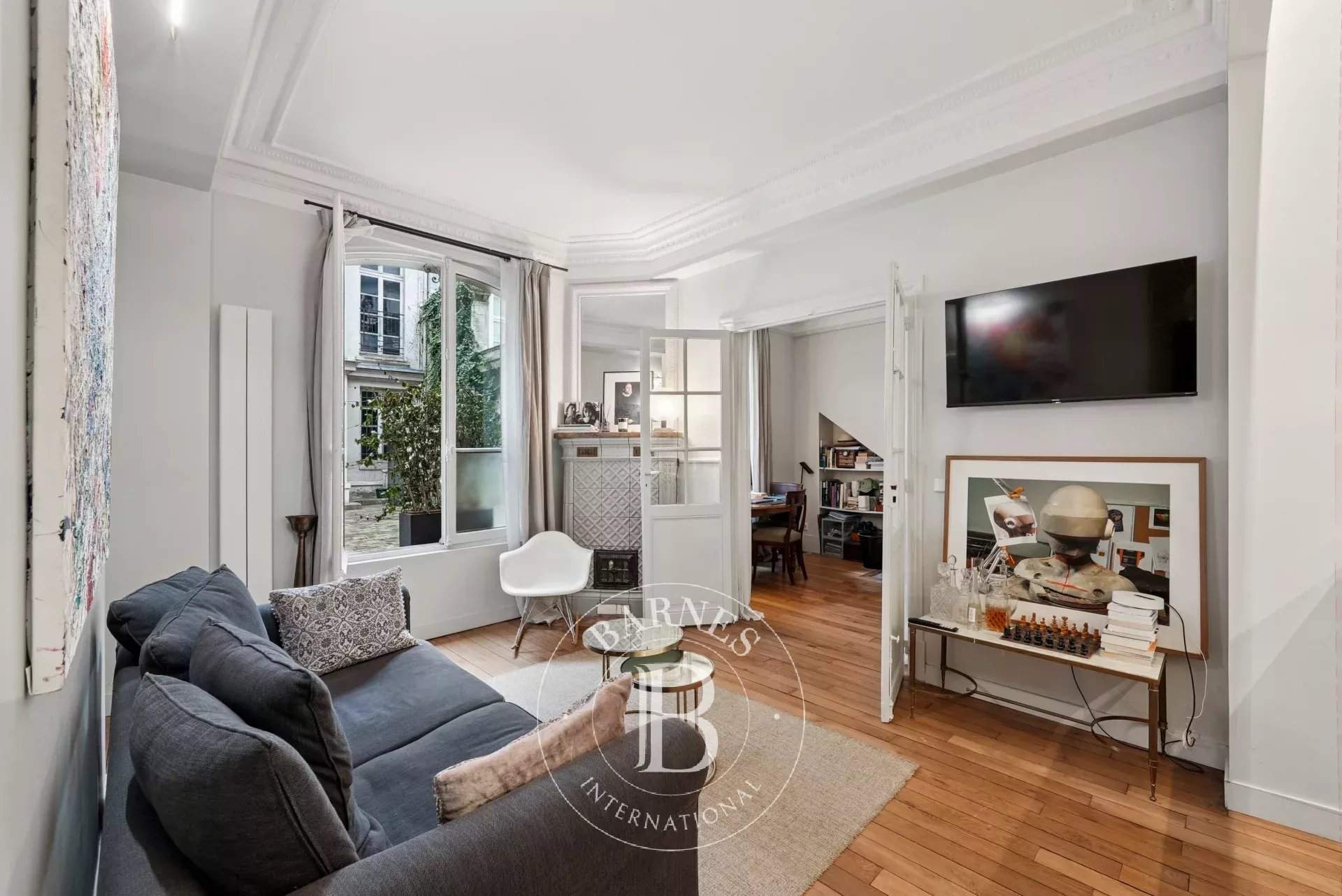 Paris  - Appartement 2 Pi&egrave;ces, 1 Chambre - picture 2