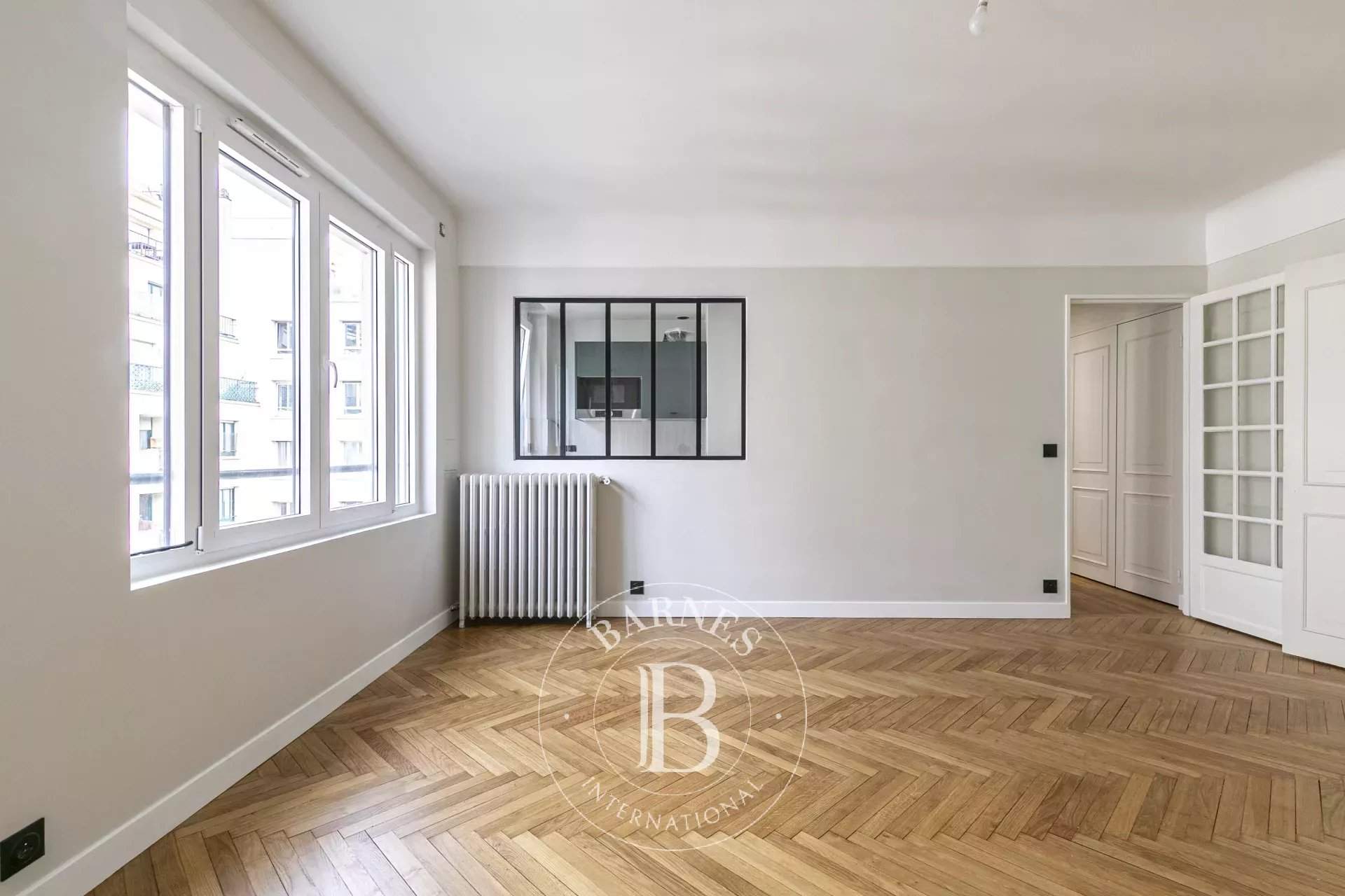 Paris  - Apartment 2 Bedrooms - picture 5