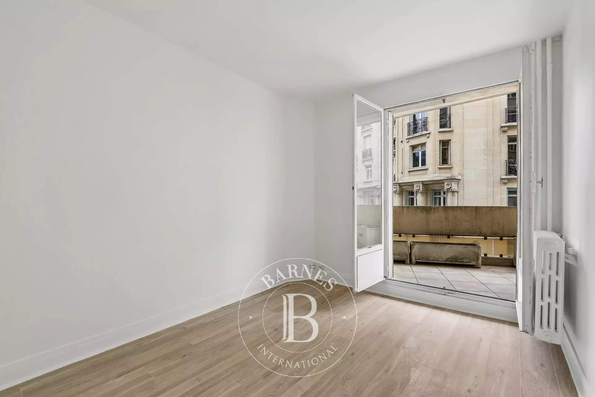 Paris  - Apartment 3 Bedrooms - picture 5