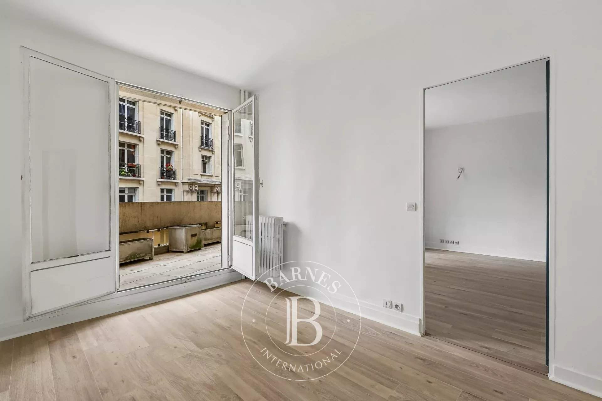 Paris  - Apartment 3 Bedrooms - picture 4