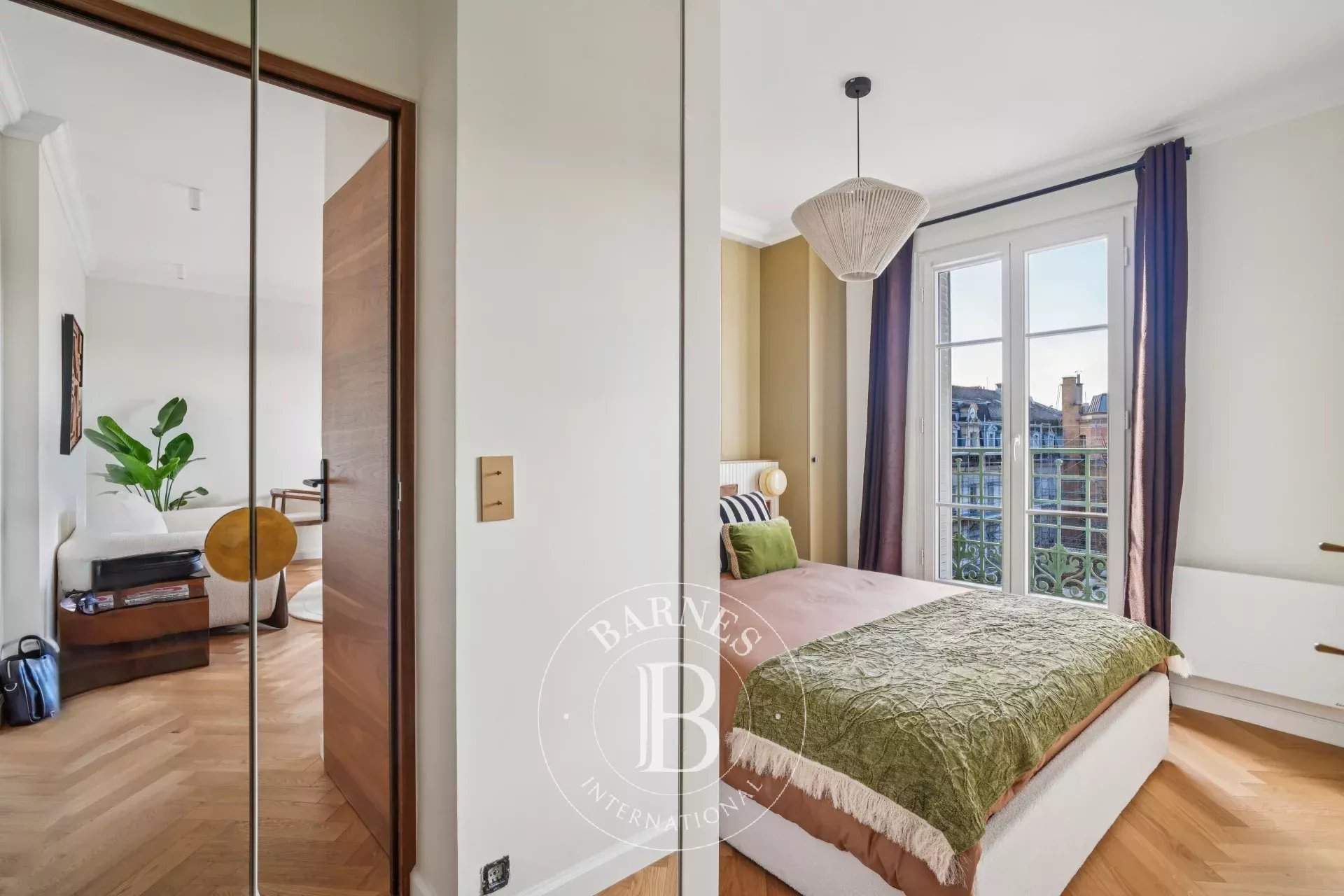 Paris  - Apartment 1 Bedroom - picture 9