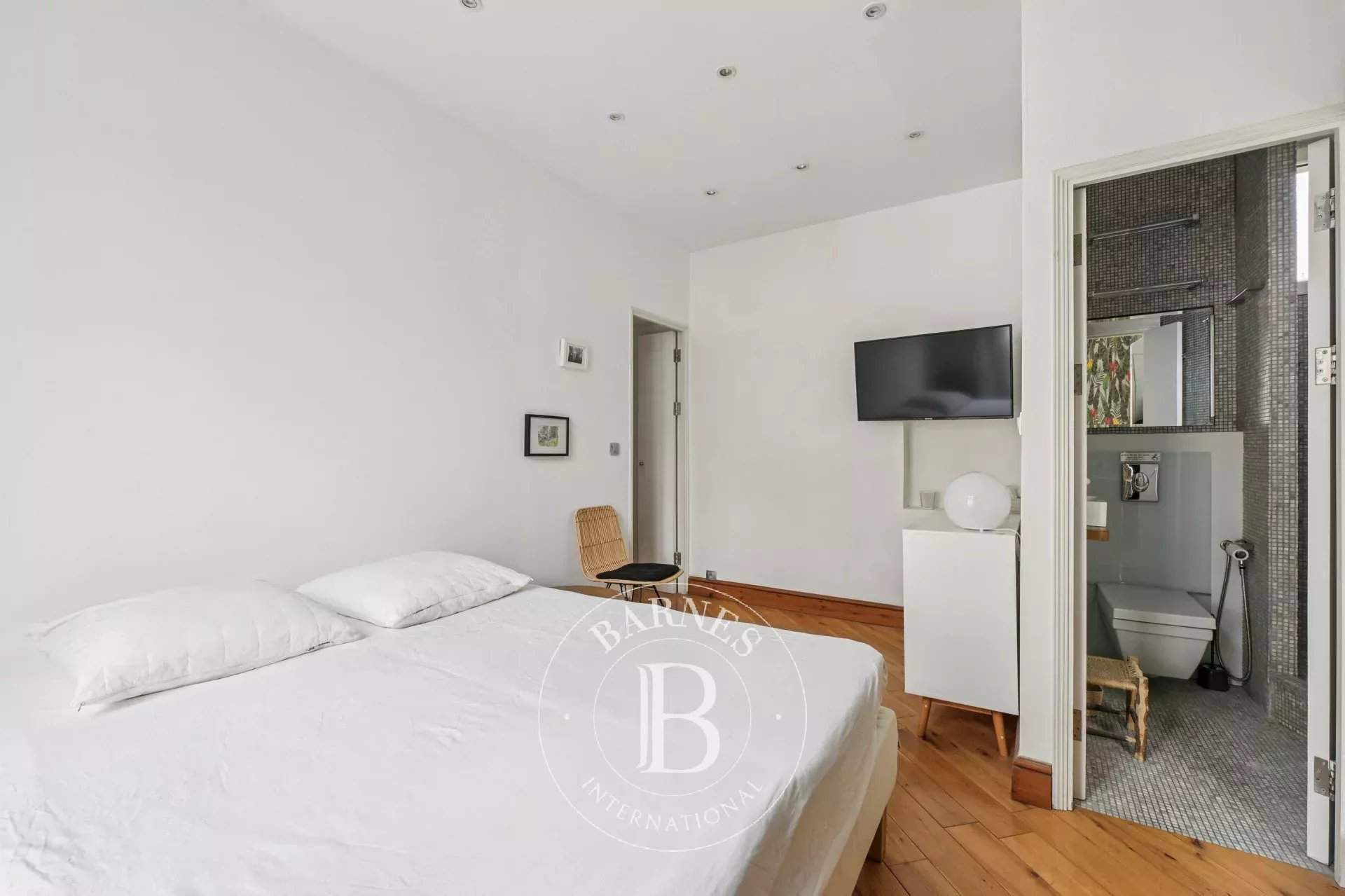 Paris  - Appartement 3 Pi&egrave;ces 2 Chambres - picture 11