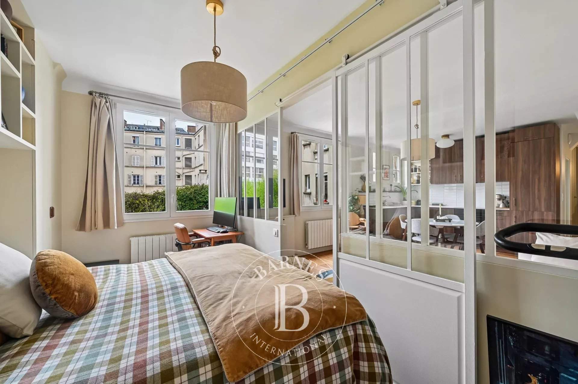 Paris  - Apartment 2 Bedrooms - picture 9