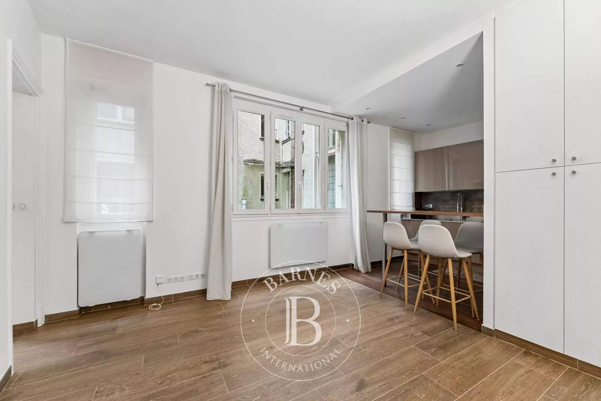 Paris  - Appartement 2 Pi&egrave;ces, 1 Chambre - picture 1