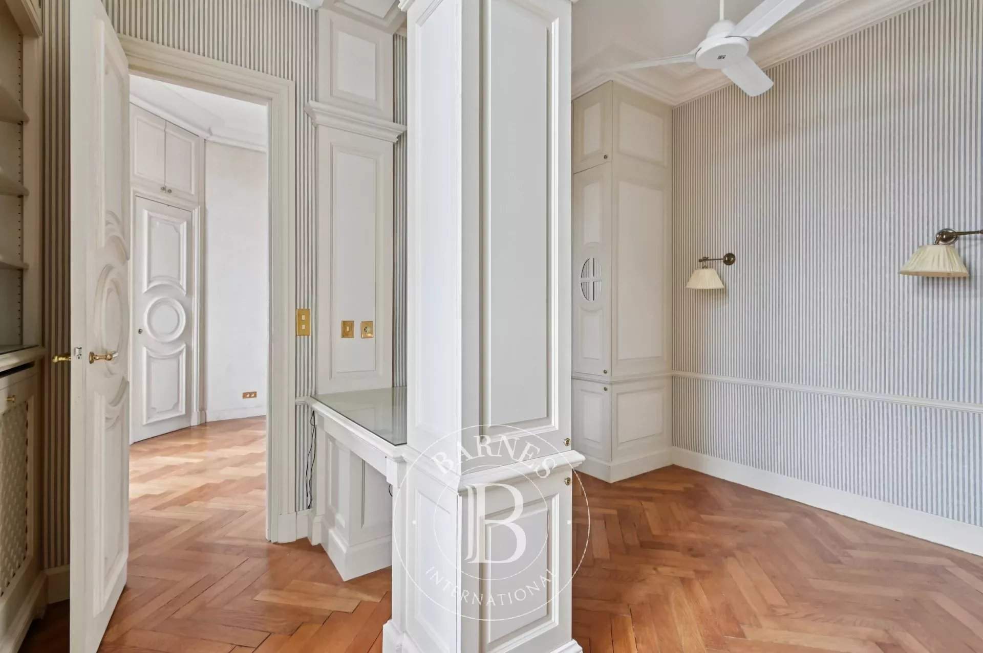 Paris  - Appartement 2 Pi&egrave;ces, 1 Chambre - picture 11