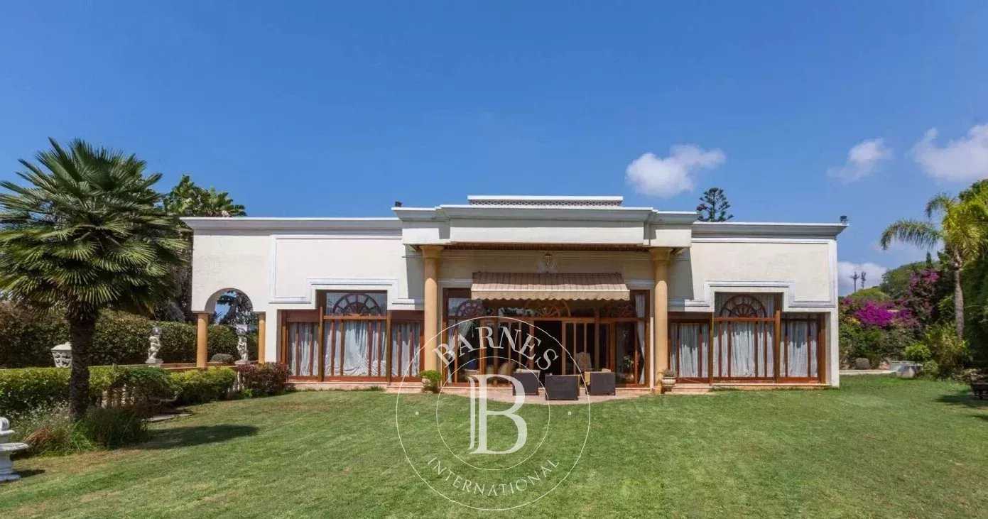 Villa Casablanca  -  ref 85770967 (picture 2)