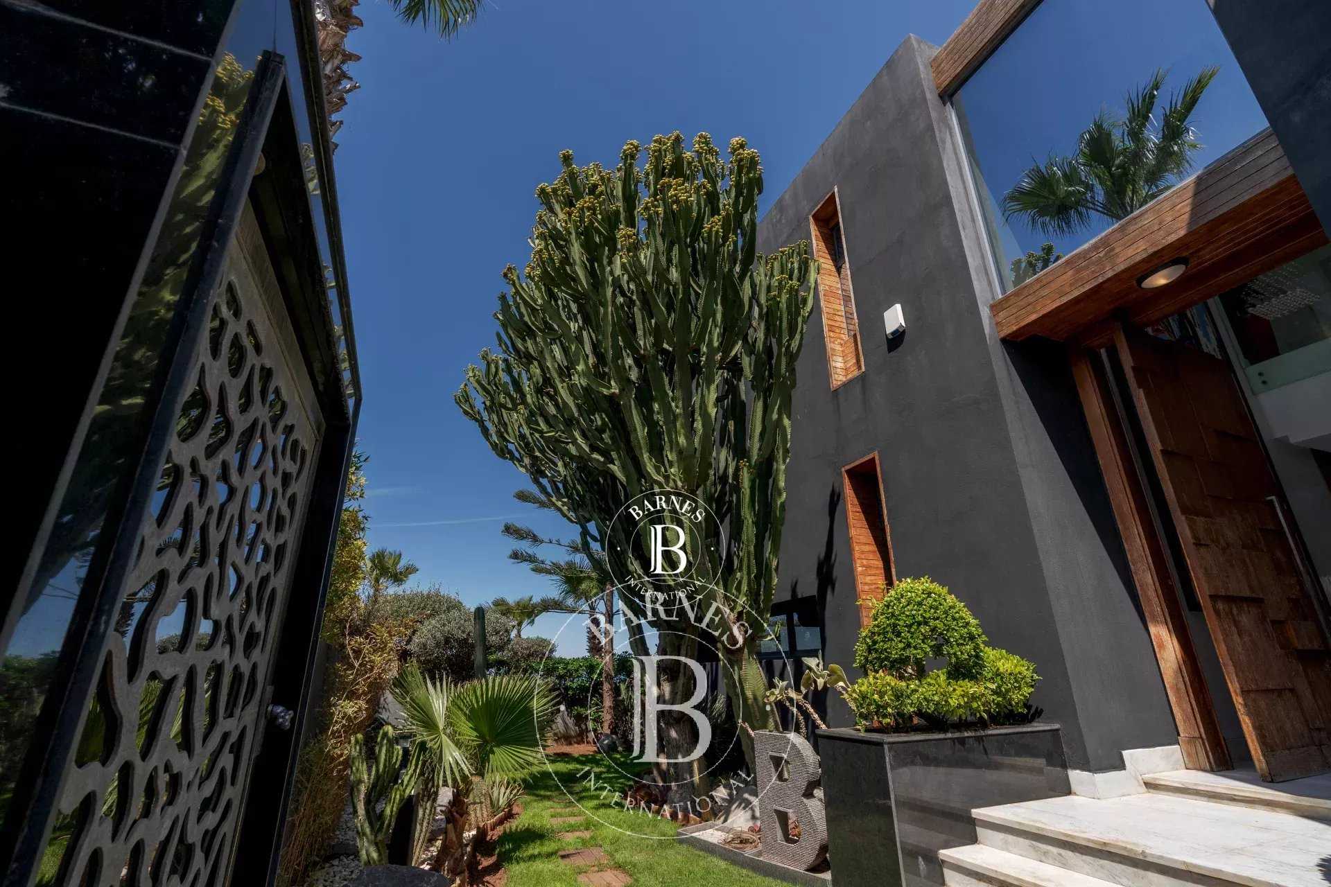 Villa Casablanca  -  ref 85773929 (picture 3)