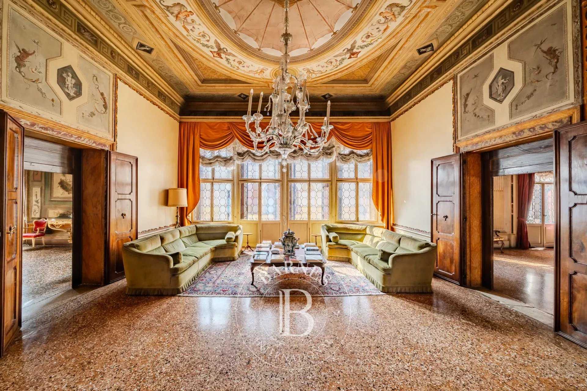 Padova  - Villa 5 Bedrooms