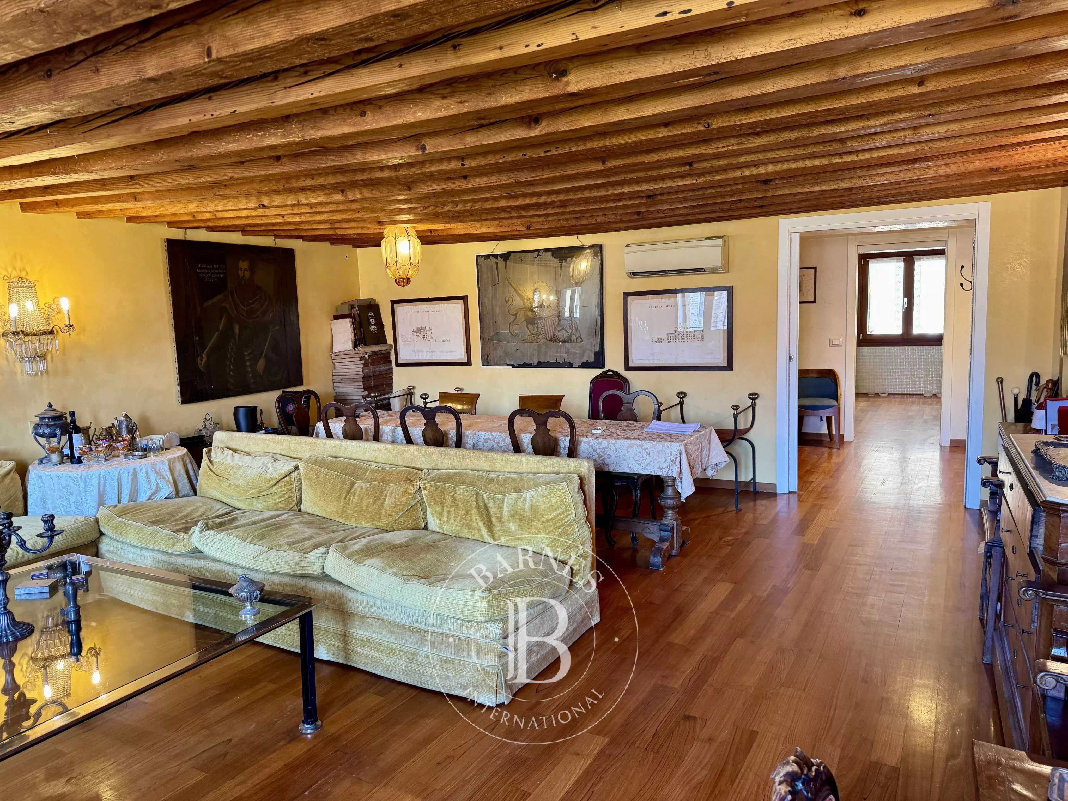 Venezia  - Appartement 8 Pi&egrave;ces 4 Chambres