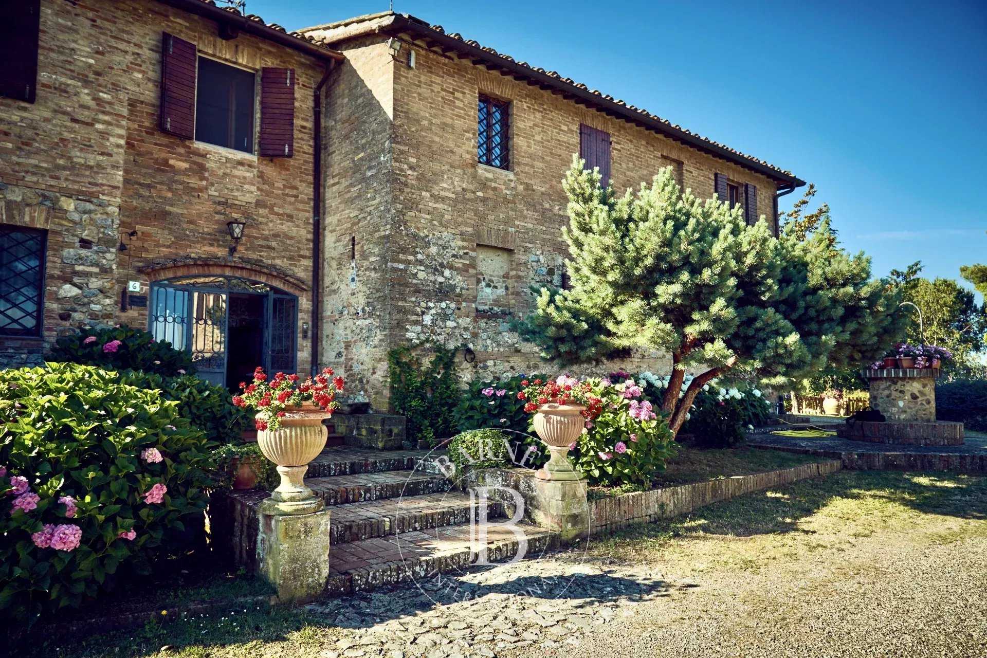 Property Siena  -  ref 86472613 (picture 3)