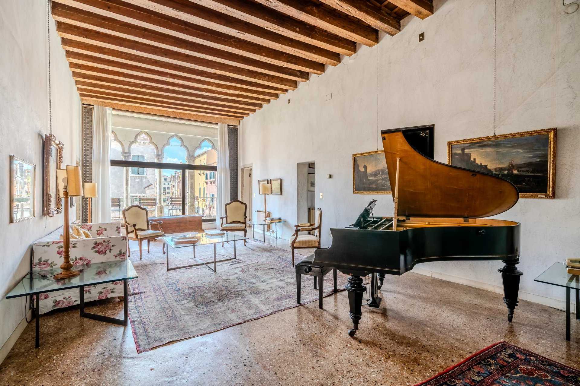 Maison Venezia  -  ref 85946602 (picture 3)