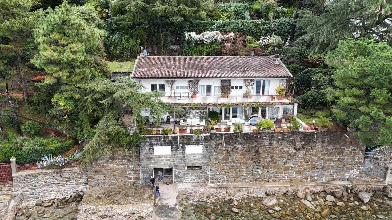 Maison Trieste  -  ref 85836354 (picture 2)