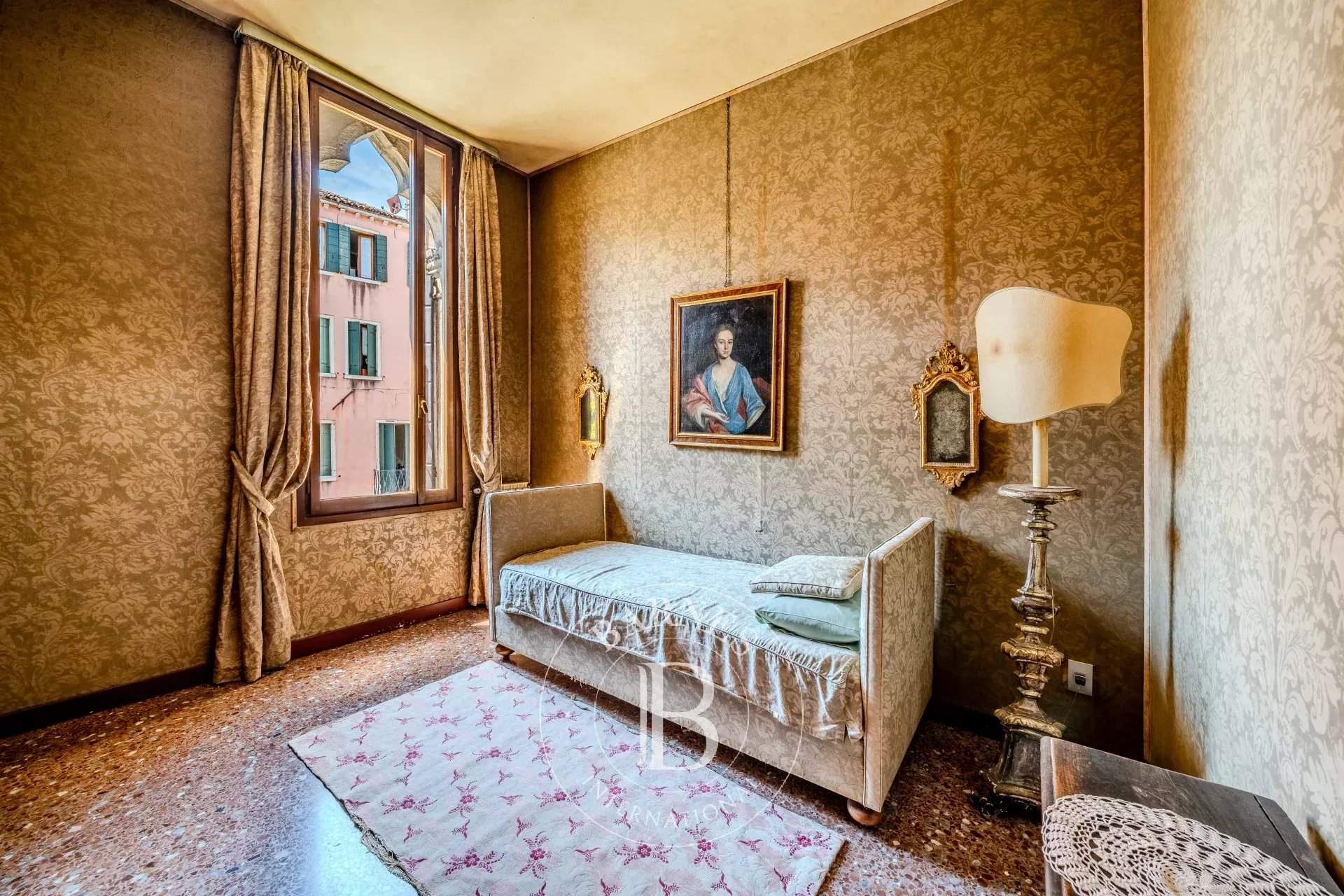 Venezia  - House 6 Bedrooms - picture 17