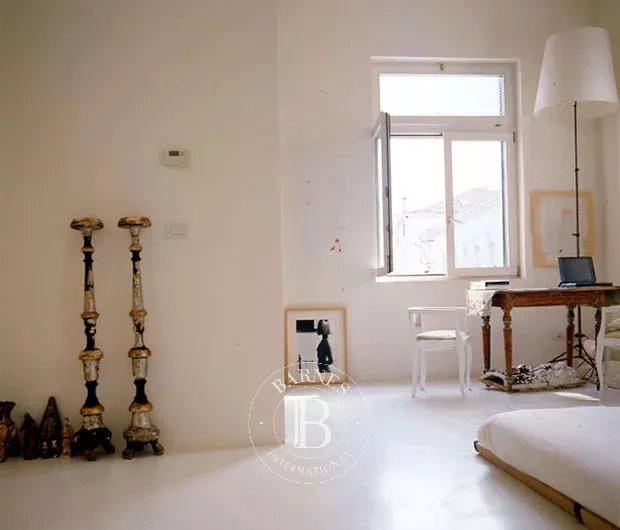 Venezia  - Piso 4 Cuartos - picture 4