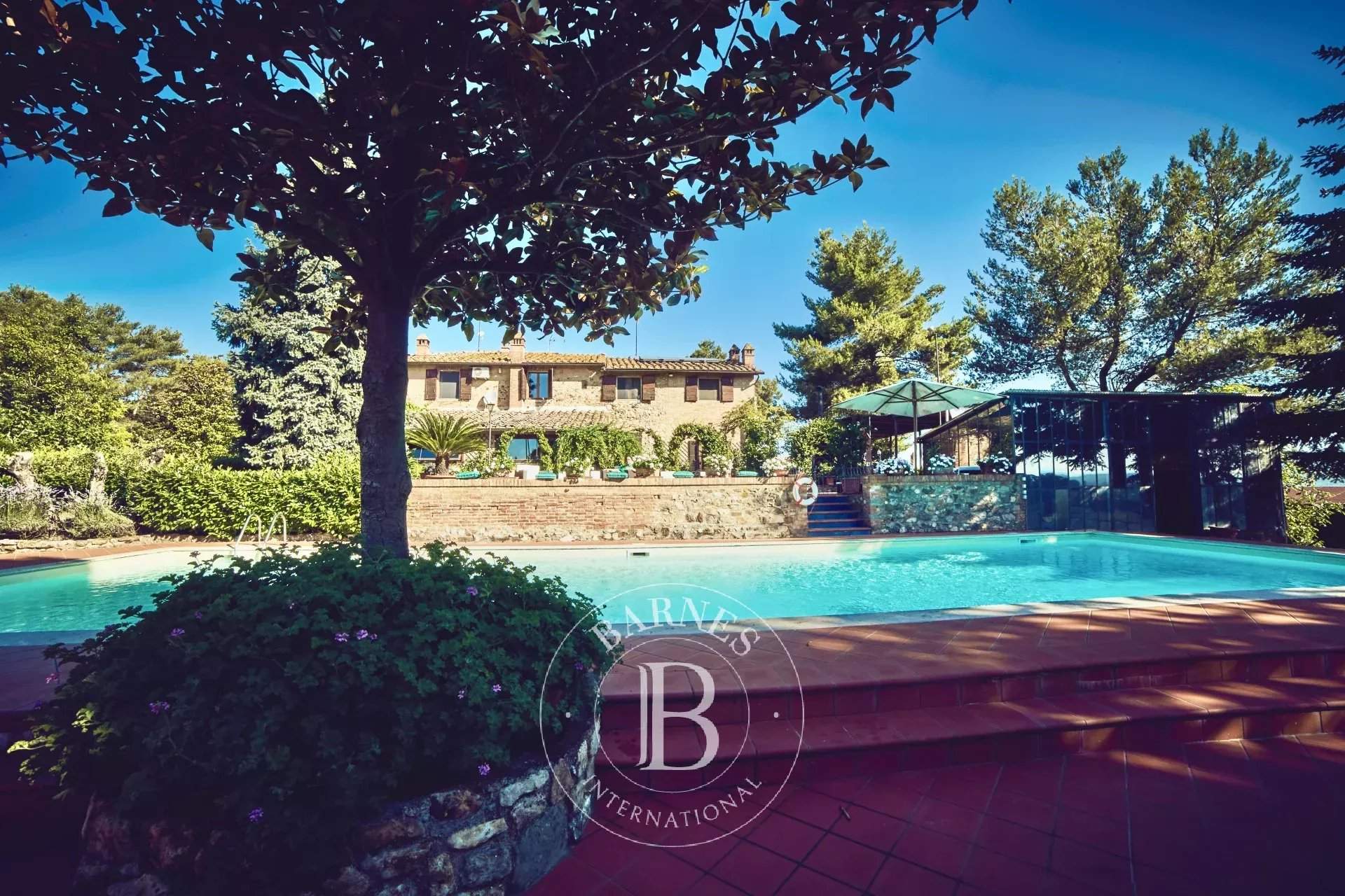 Siena  - Property  - picture 1