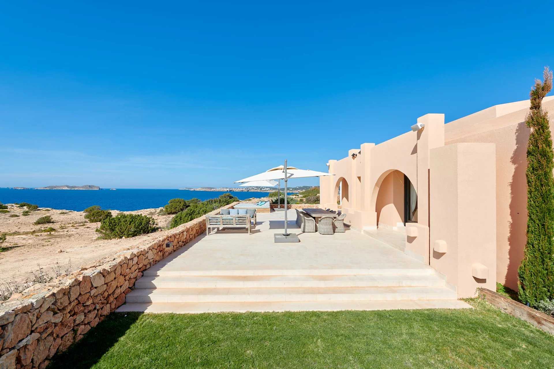 Isla de Ibiza  - Villa 4 Bedrooms