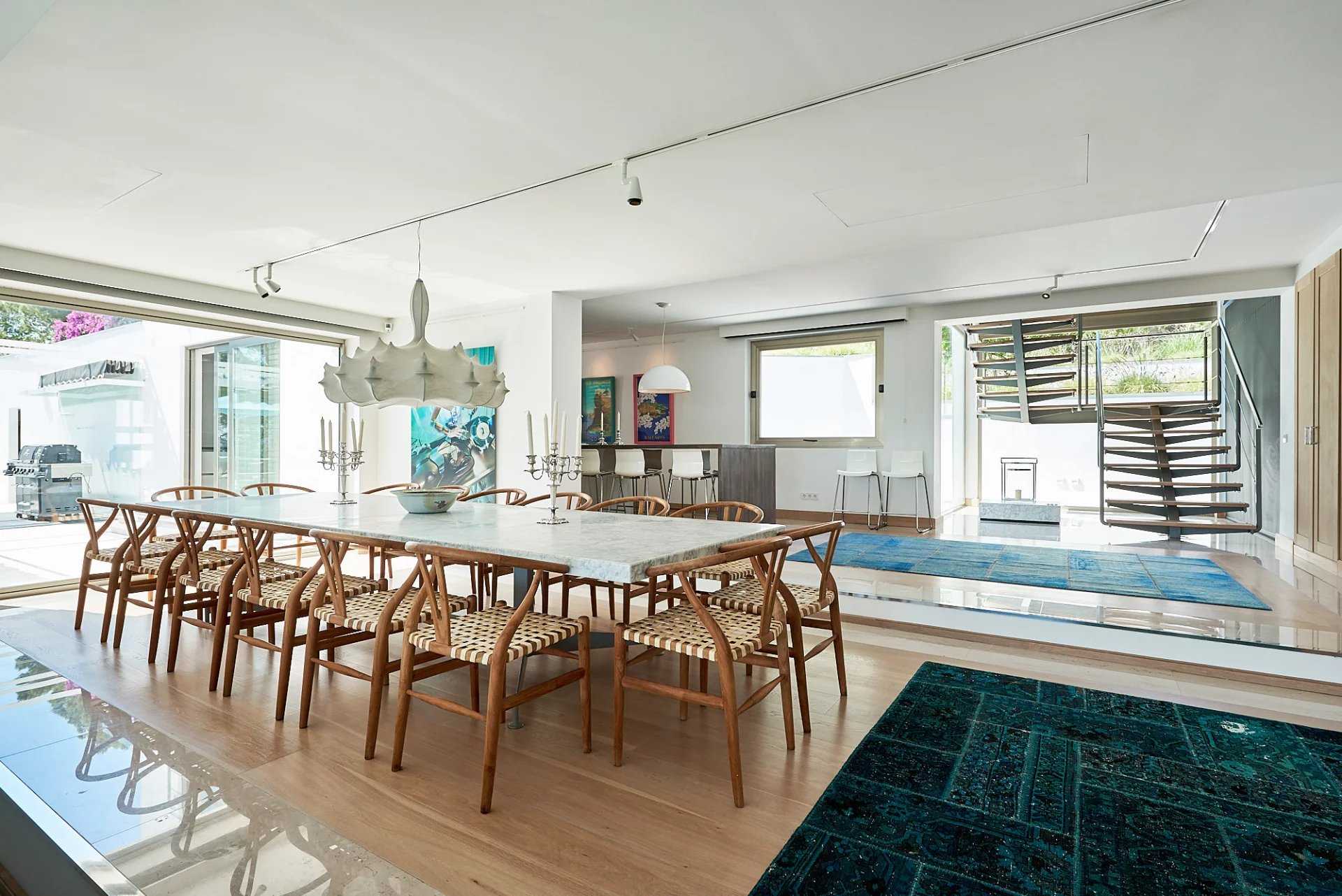 Isla de Ibiza  - Villa 6 Bedrooms