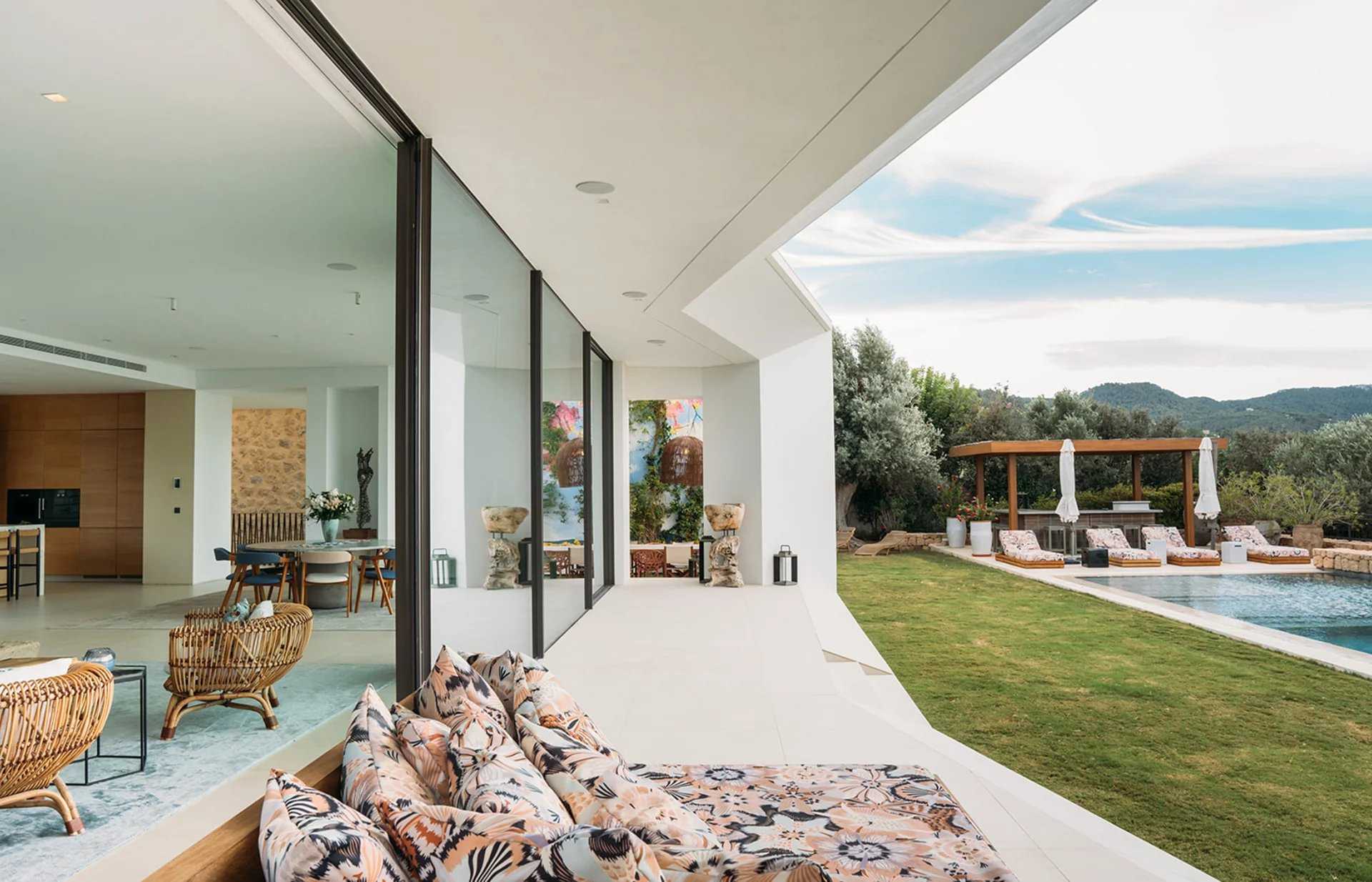 Isla de Ibiza  - Villa 6 Bedrooms