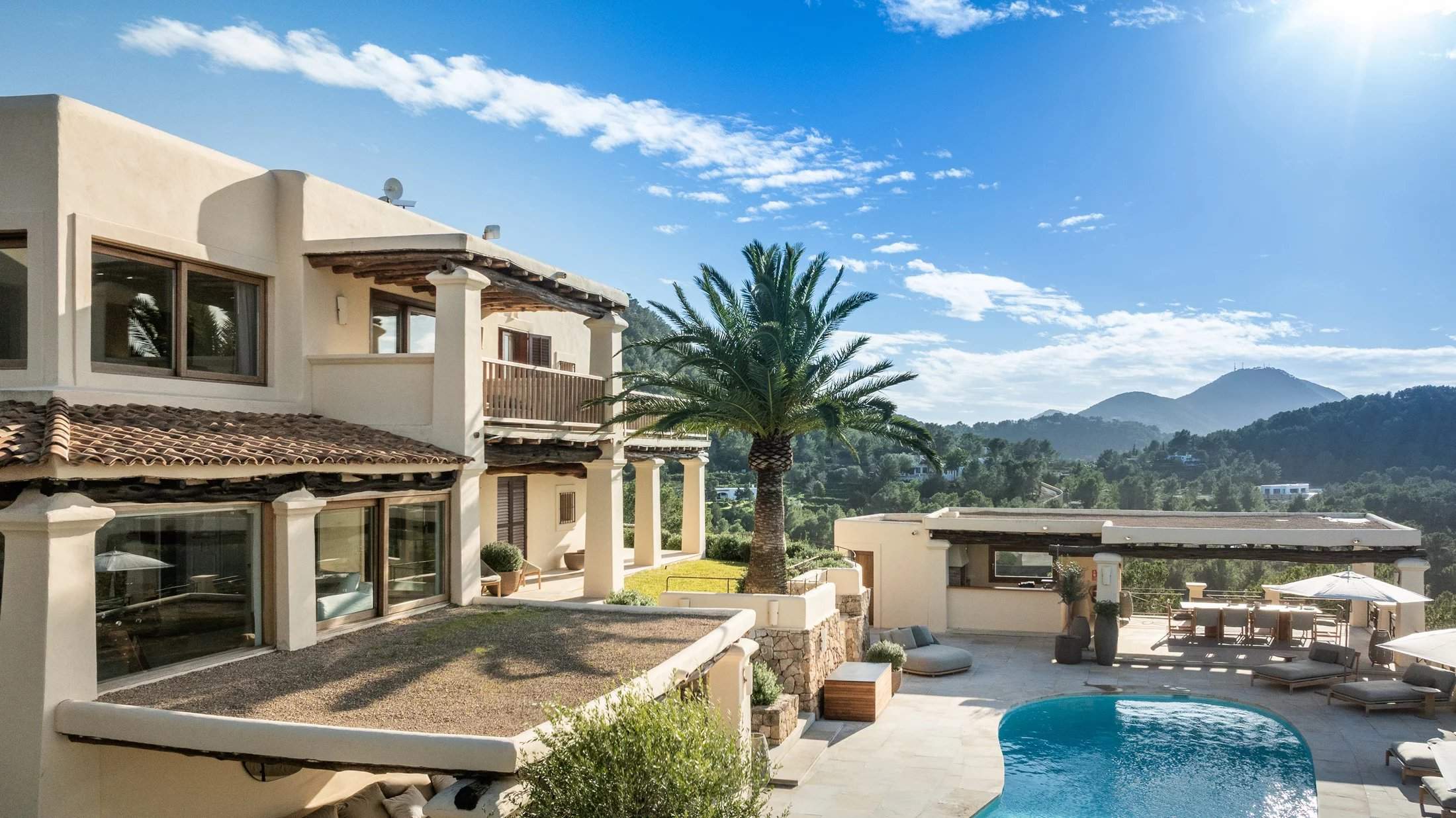 Villa Juliet picture 17