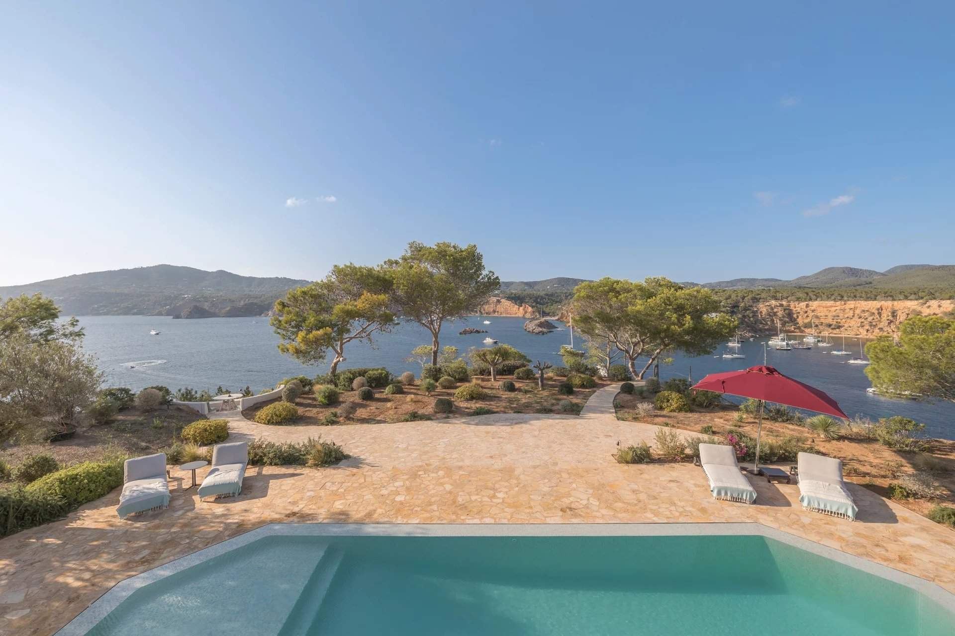 Villa Bliss picture 1