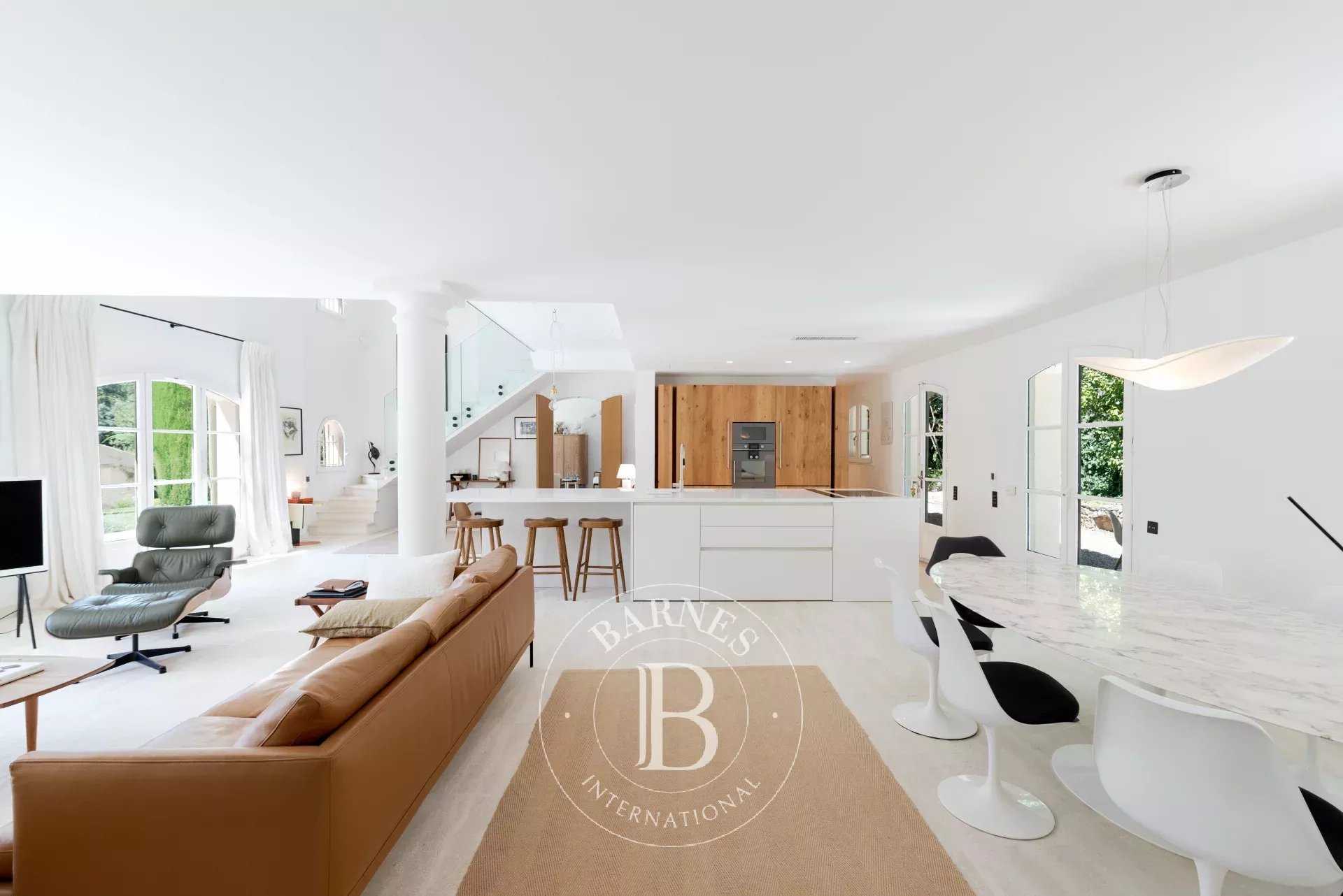 La Colle-sur-Loup  - Villa 4 Bedrooms