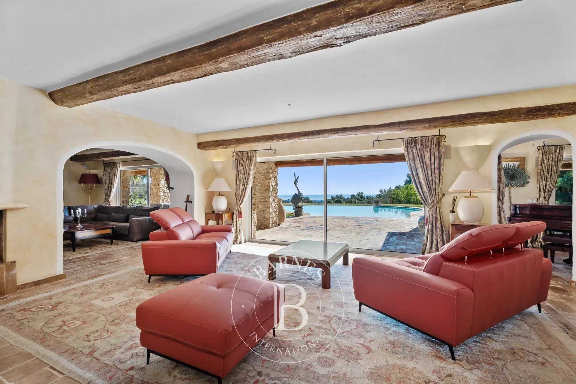 La Colle-sur-Loup  - Villa 20 Pi&egrave;ces 9 Chambres