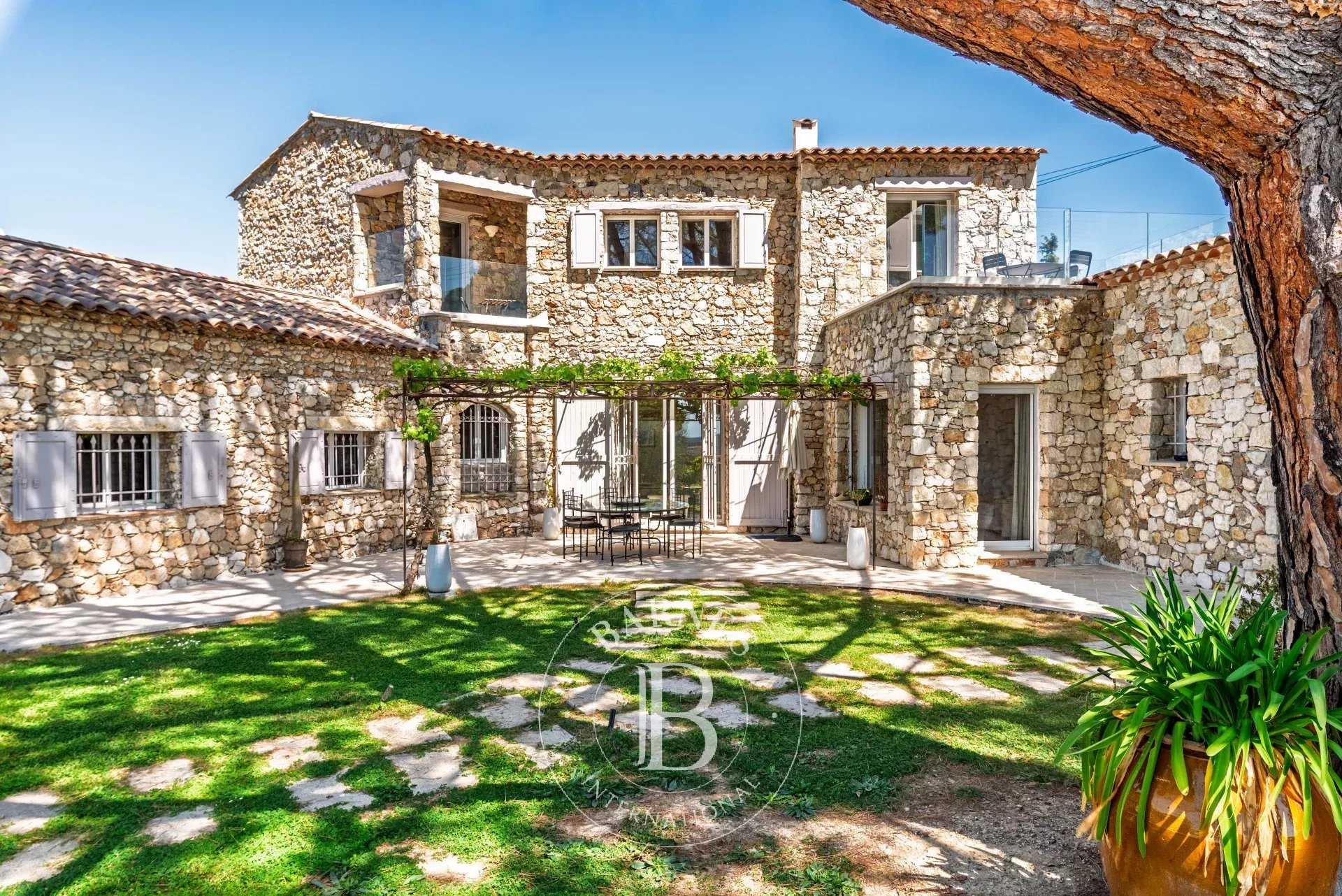 La Colle-sur-Loup  - Villa 5 Pi&egrave;ces 3 Chambres