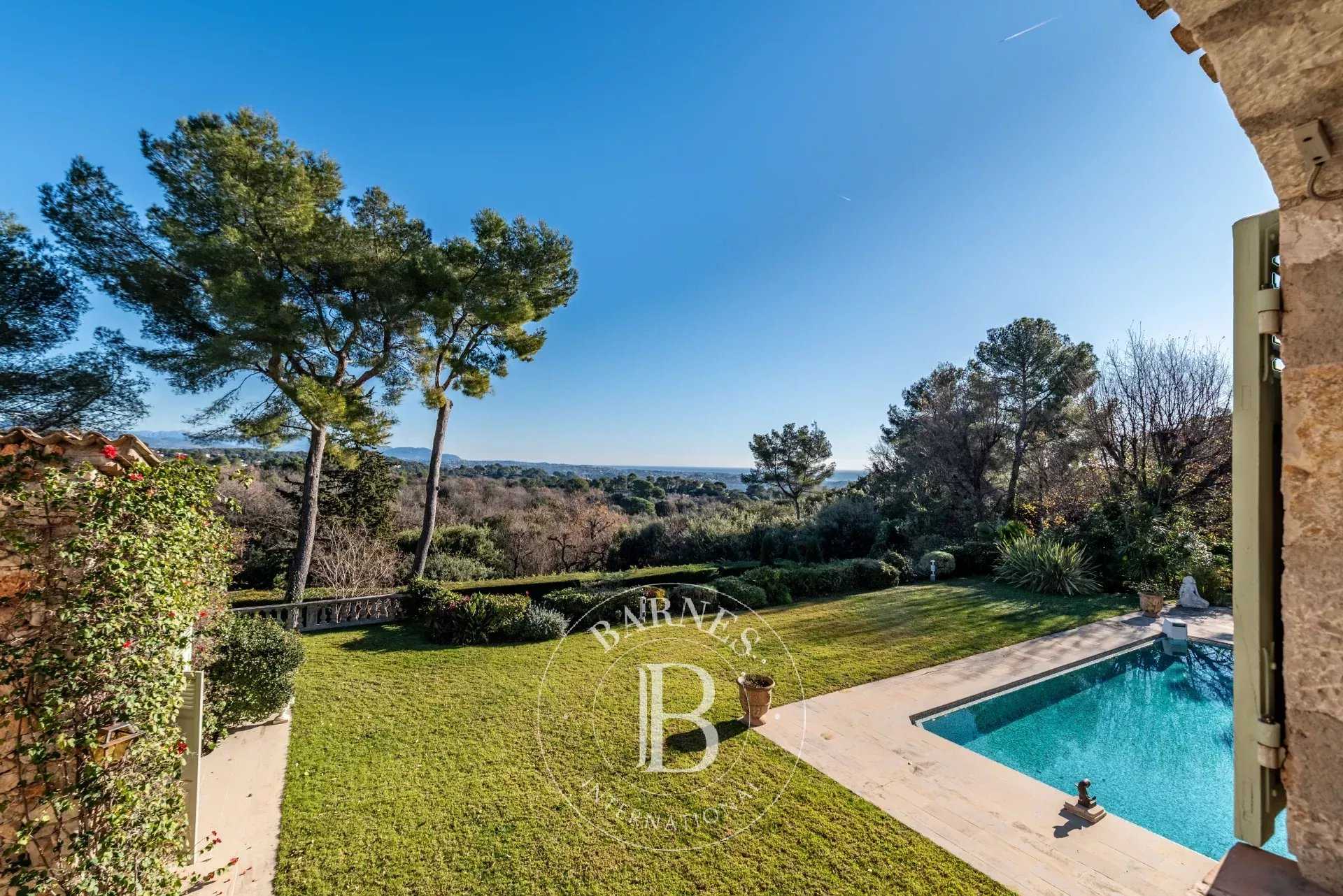 La Colle-sur-Loup  - Villa 5 Bedrooms