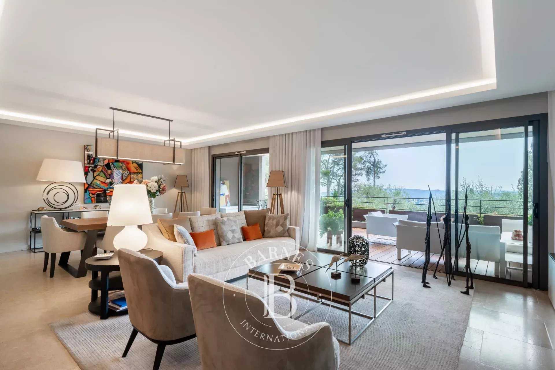 Saint-Paul-de-Vence  - Apartment 3 Bedrooms