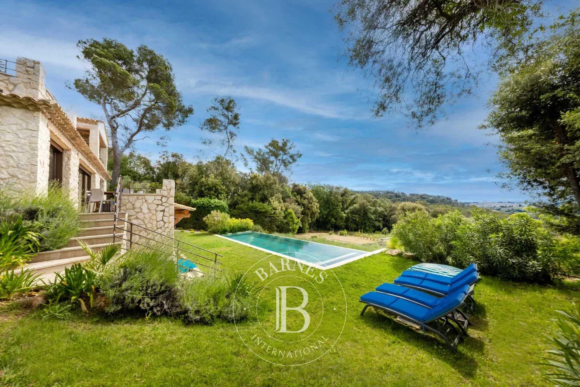 Saint-Paul-de-Vence  - Villa 7 Pi&egrave;ces 4 Chambres