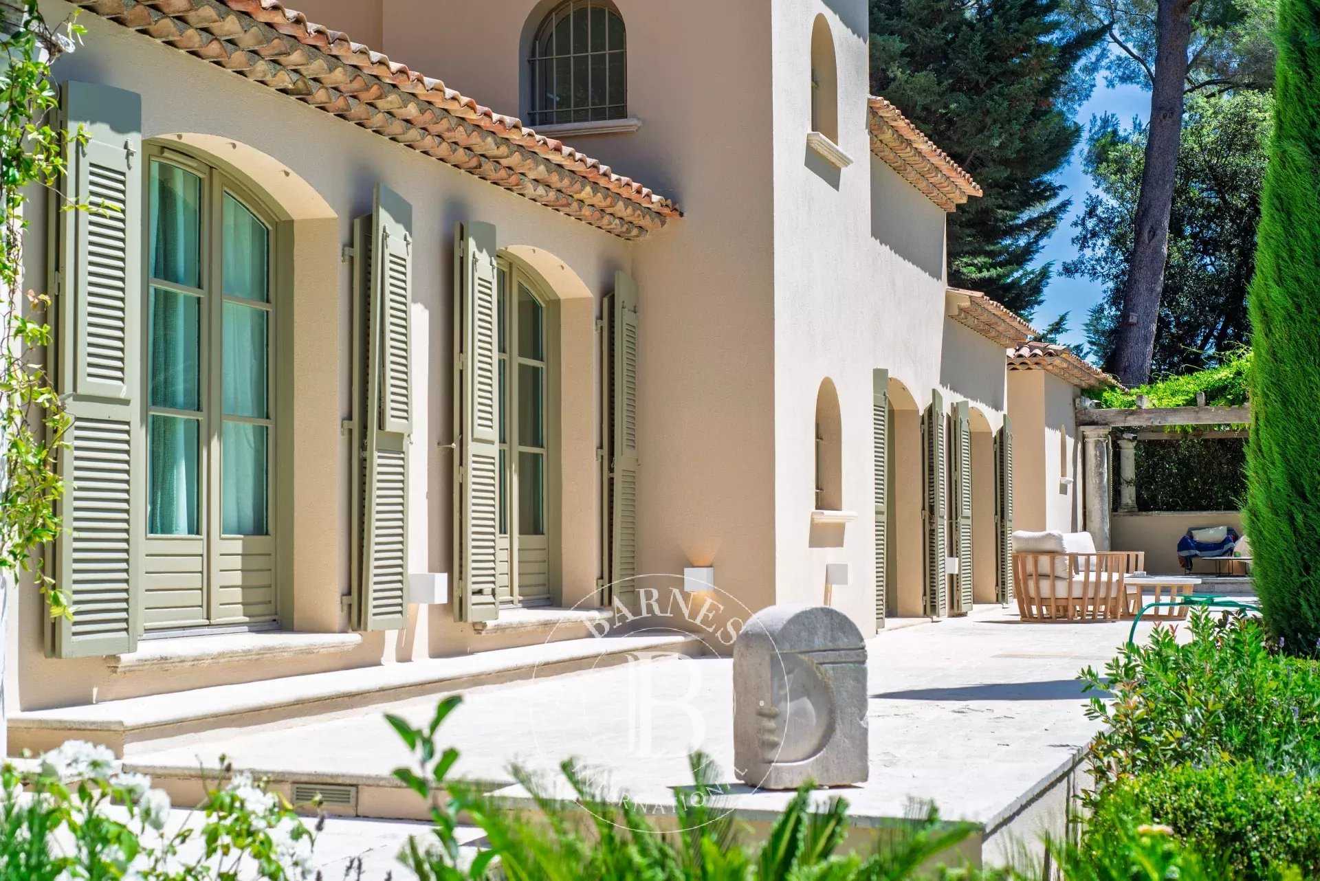 La Colle-sur-Loup  - Villa 4 Bedrooms