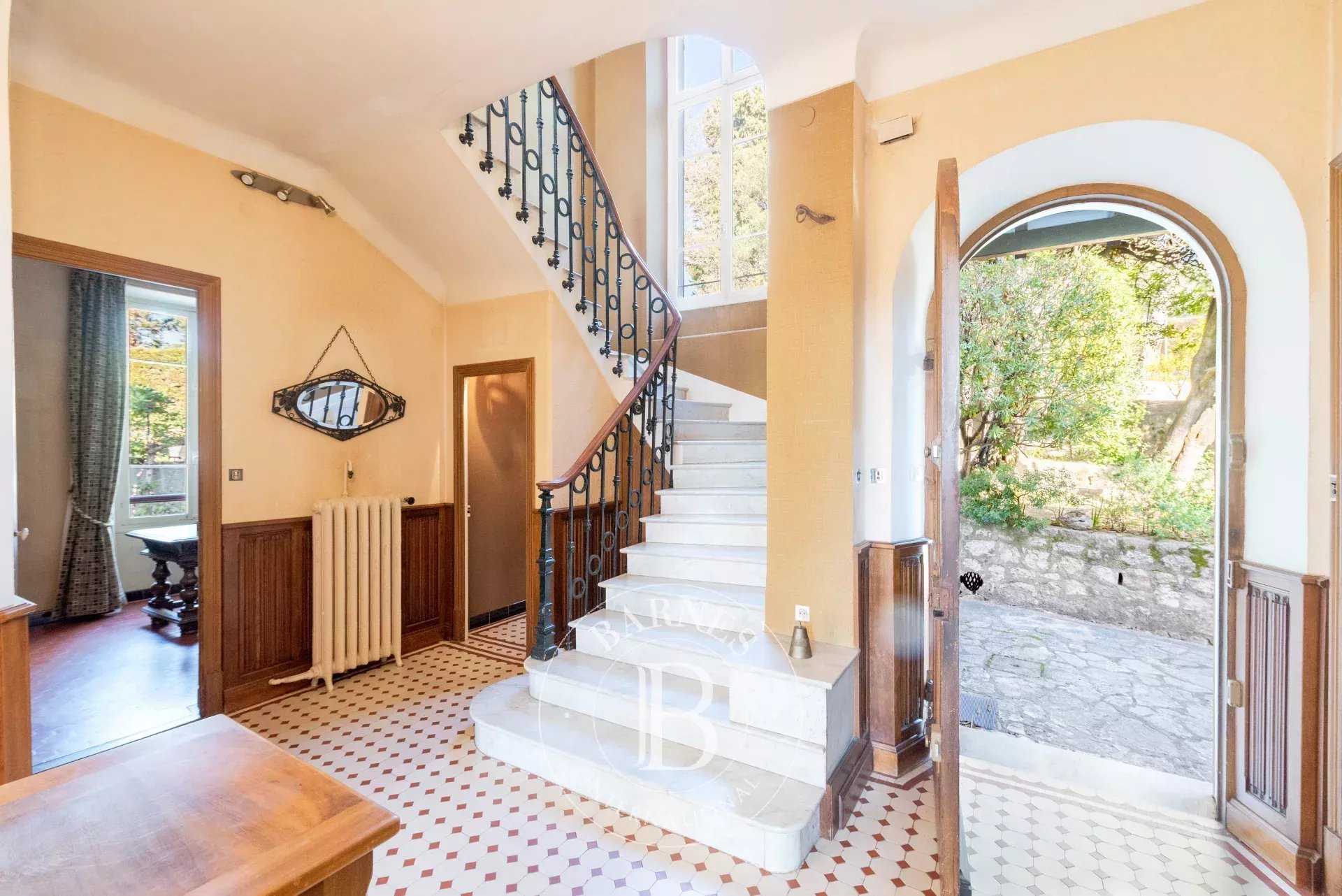 Saint-Paul-de-Vence  - Villa 8 Pi&egrave;ces 4 Chambres