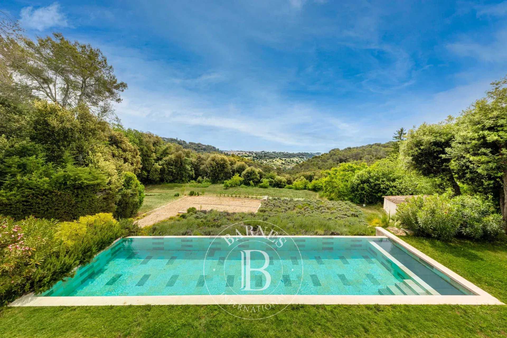 Saint-Paul-de-Vence  - Villa 7 Pi&egrave;ces 4 Chambres