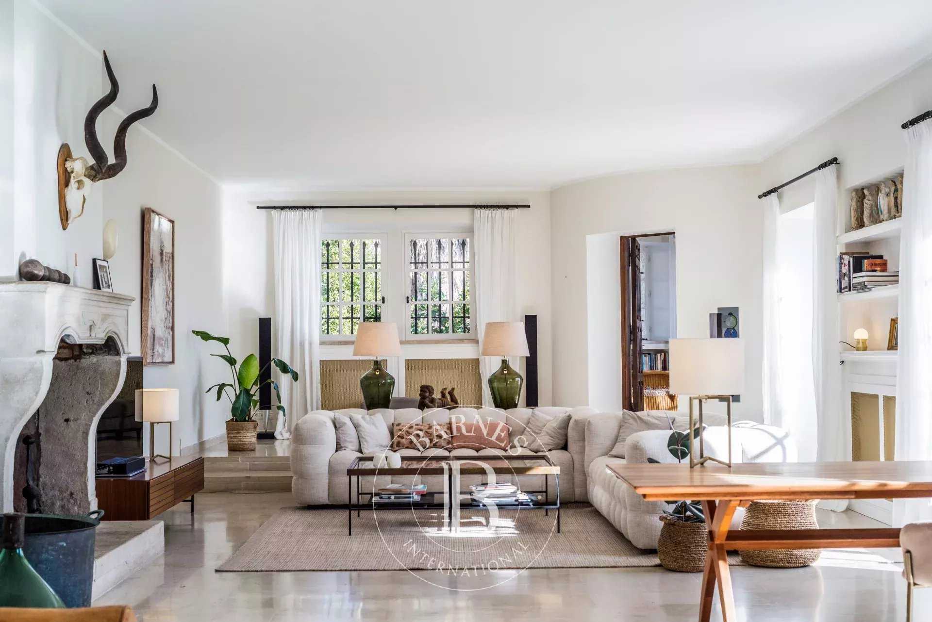 Vence  - Mas 10 Pièces 6 Chambres