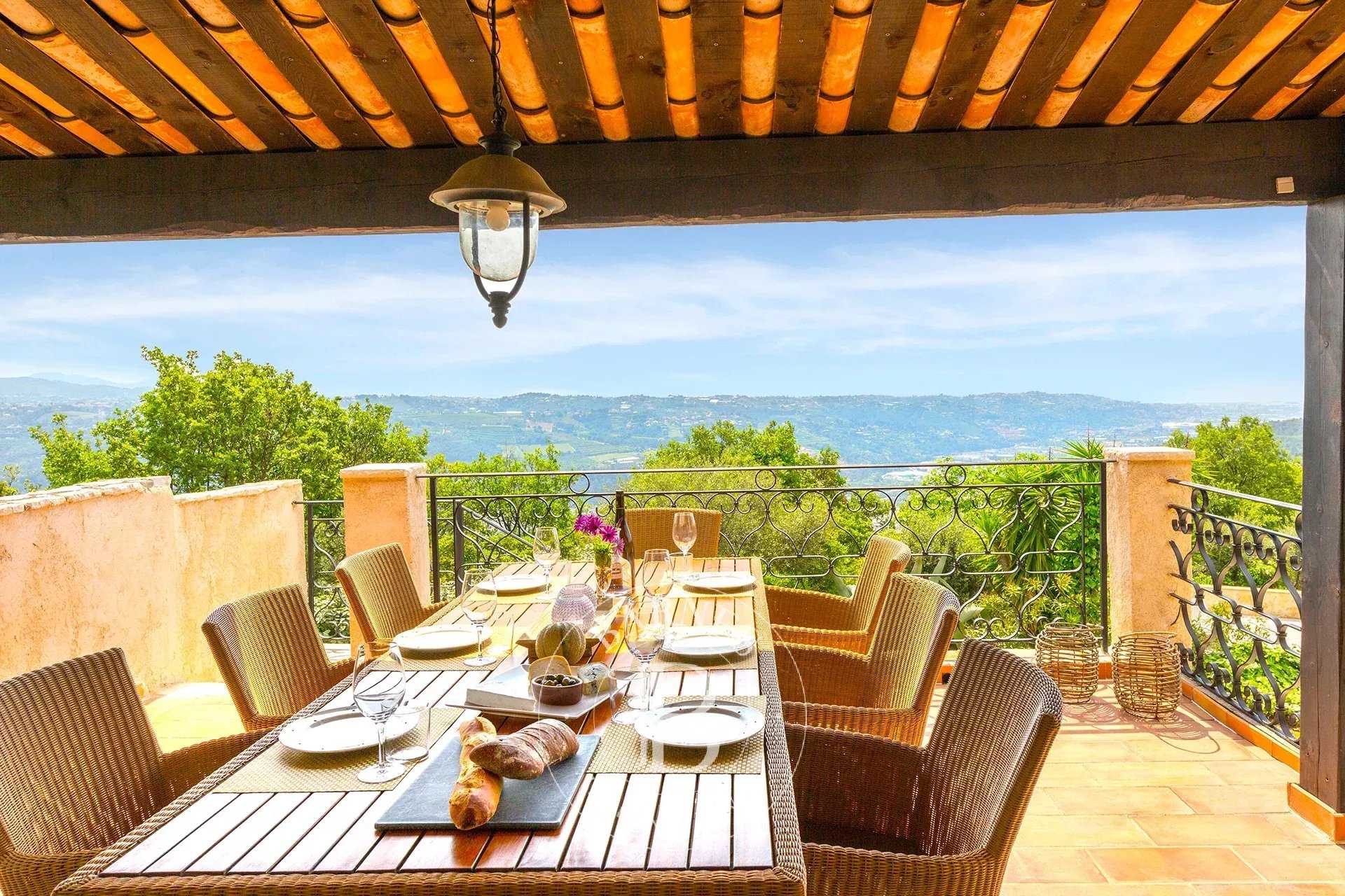 Gattières  - Villa 4 Bedrooms