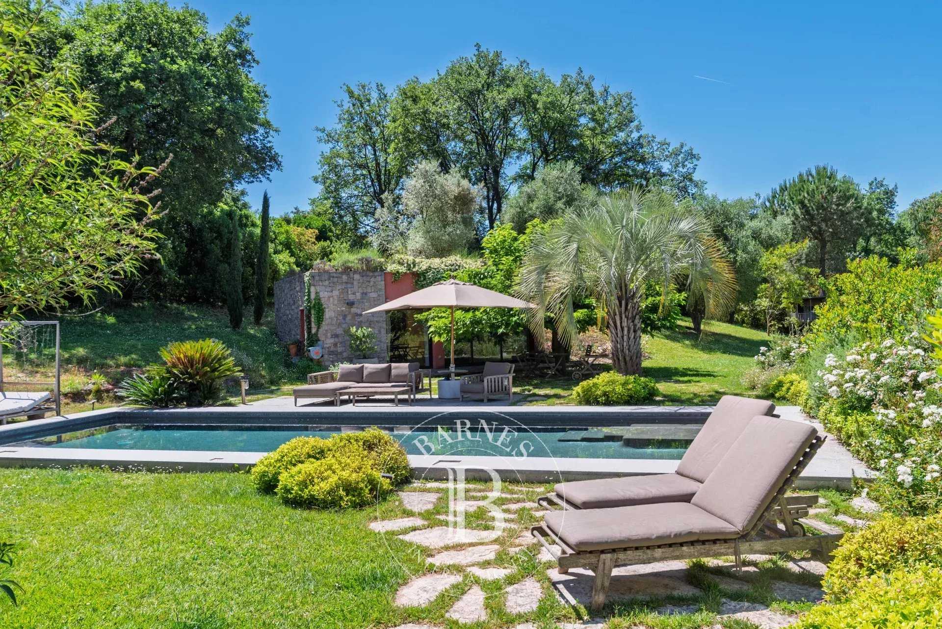 Villa Vence  -  ref 85976337 (picture 2)