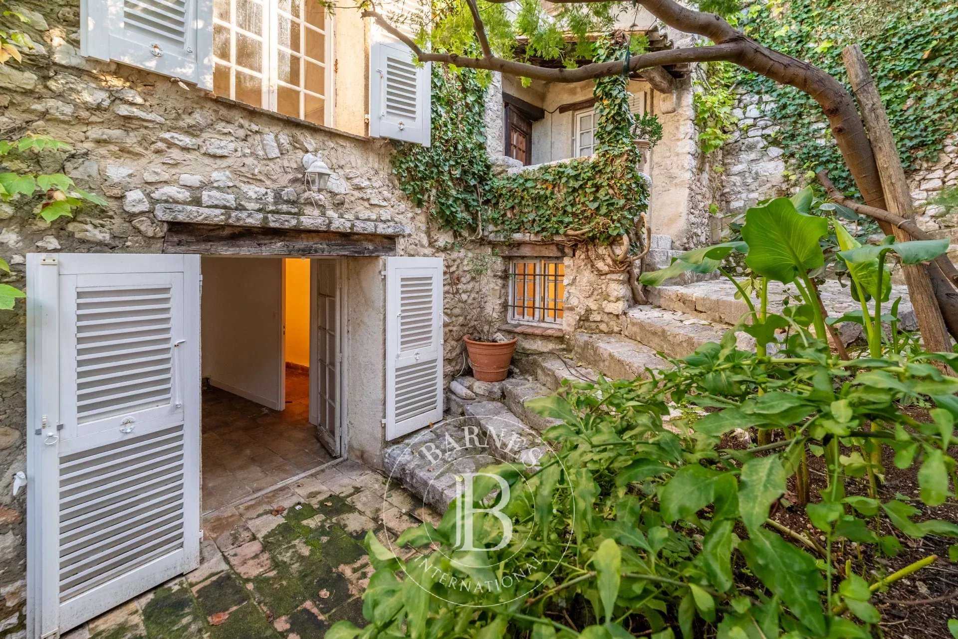 Maison de village Saint-Paul-de-Vence  -  ref 85295601 (picture 2)