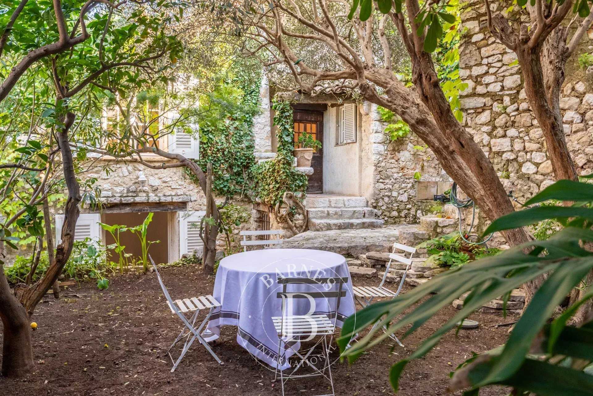 Maison de village Saint-Paul-de-Vence  -  ref 85295601 (picture 1)