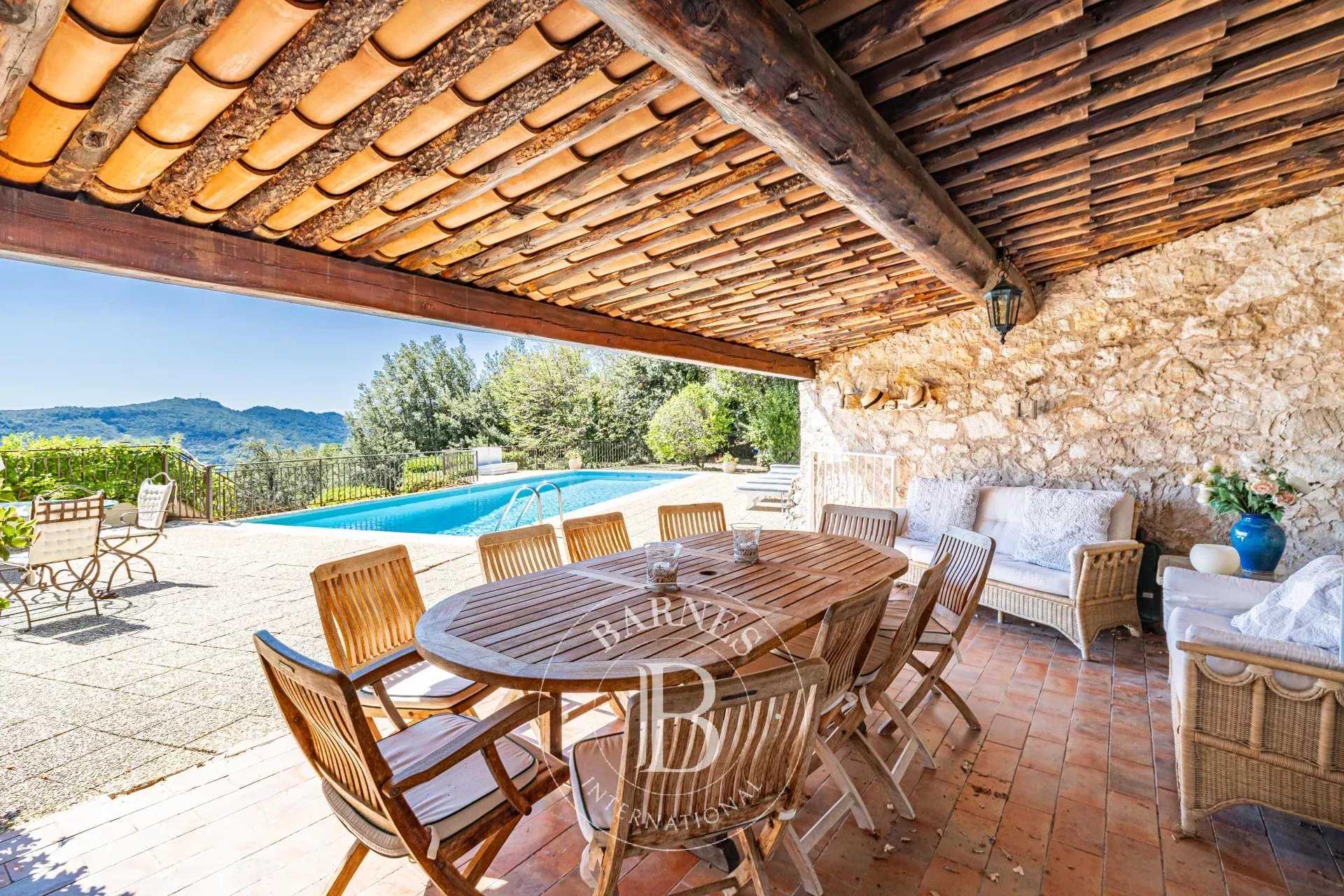 Villa Tourrettes-sur-Loup  -  ref 83211206 (picture 3)