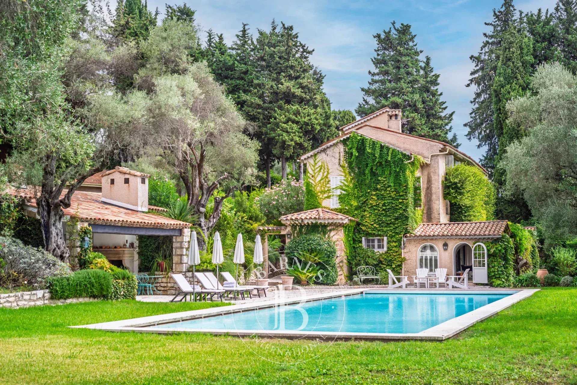 Villa Vence  -  ref 86159134 (picture 1)