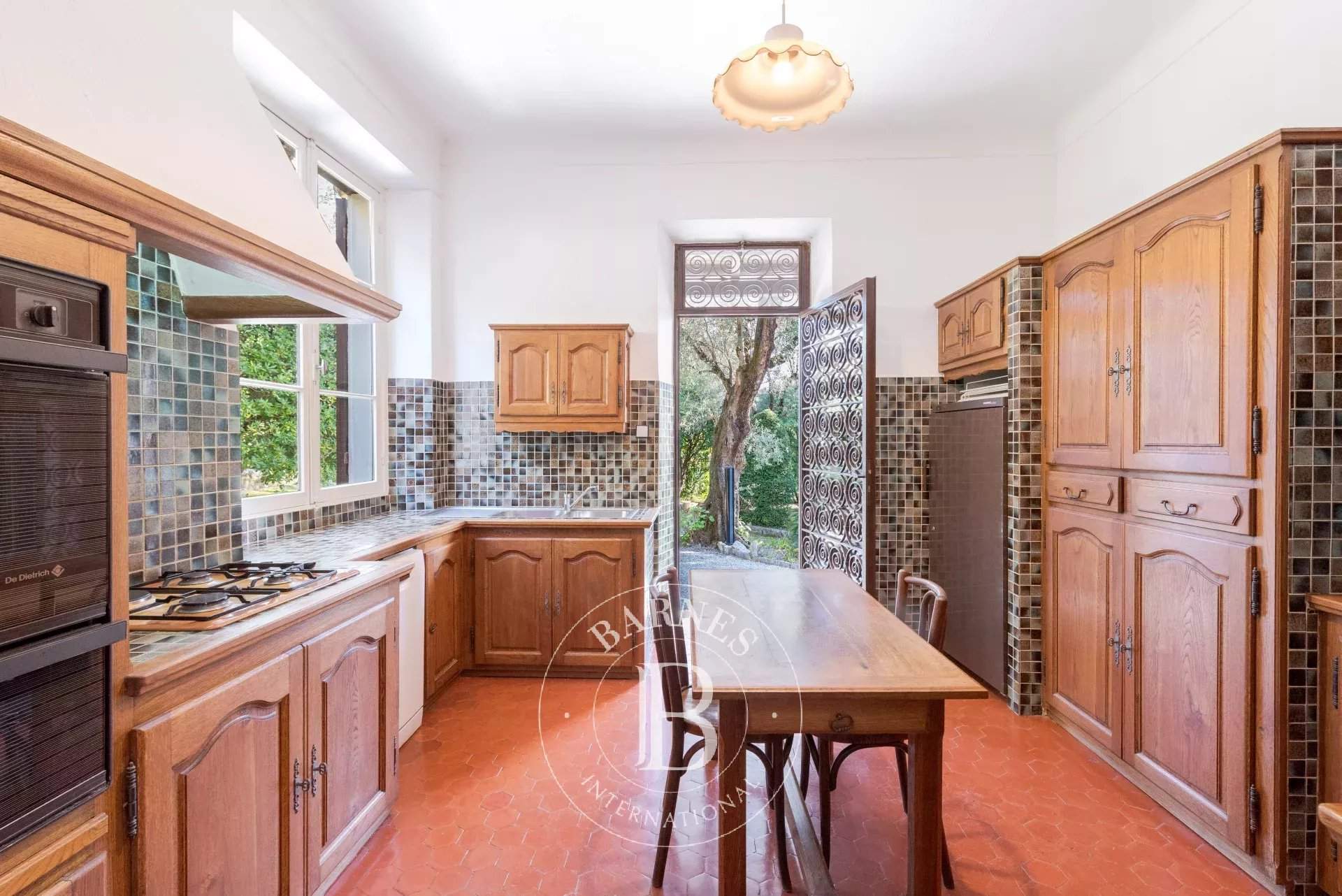 Saint-Paul-de-Vence  - Villa 8 Pi&egrave;ces 4 Chambres - picture 8