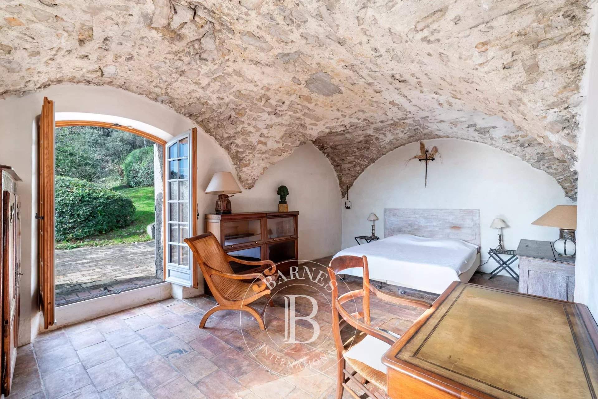 La Colle-sur-Loup  - Propriété 7 Pi&egrave;ces 4 Chambres - picture 11