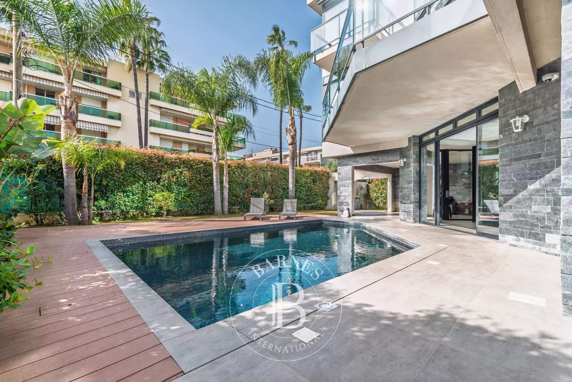 Cagnes-sur-Mer  - Villa 7 Pi&egrave;ces 4 Chambres - picture 2