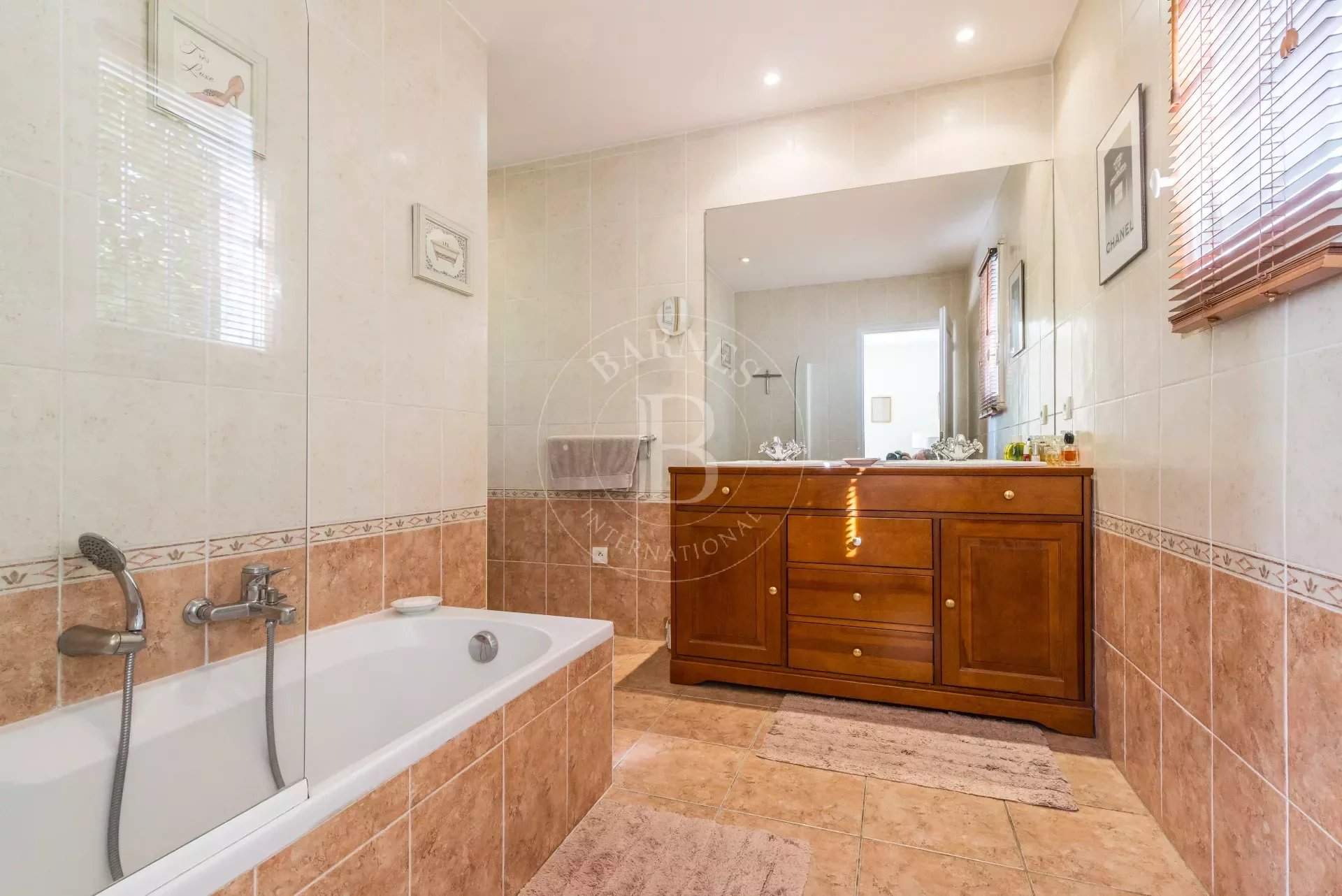 Vence  - Villa 4 Bedrooms - picture 10