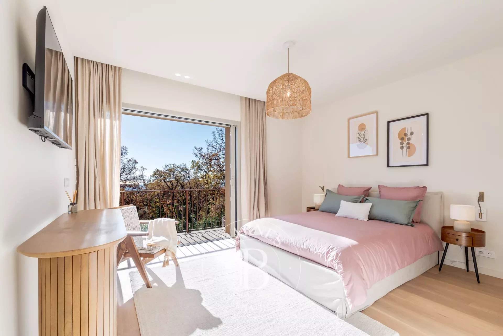 Vence  - Villa 5 Pi&egrave;ces 4 Chambres - picture 14