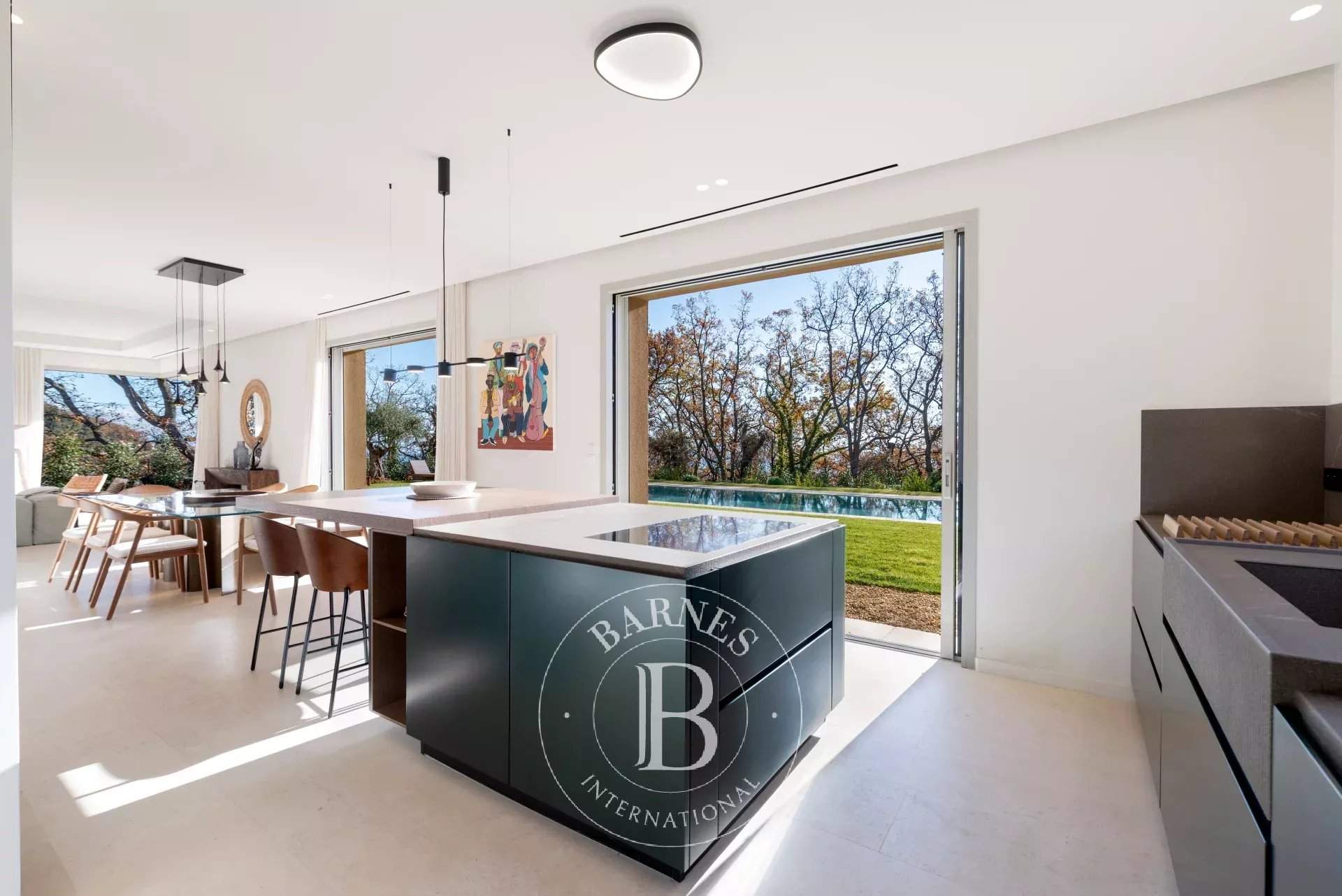 Vence  - Villa 5 Pi&egrave;ces 4 Chambres - picture 7